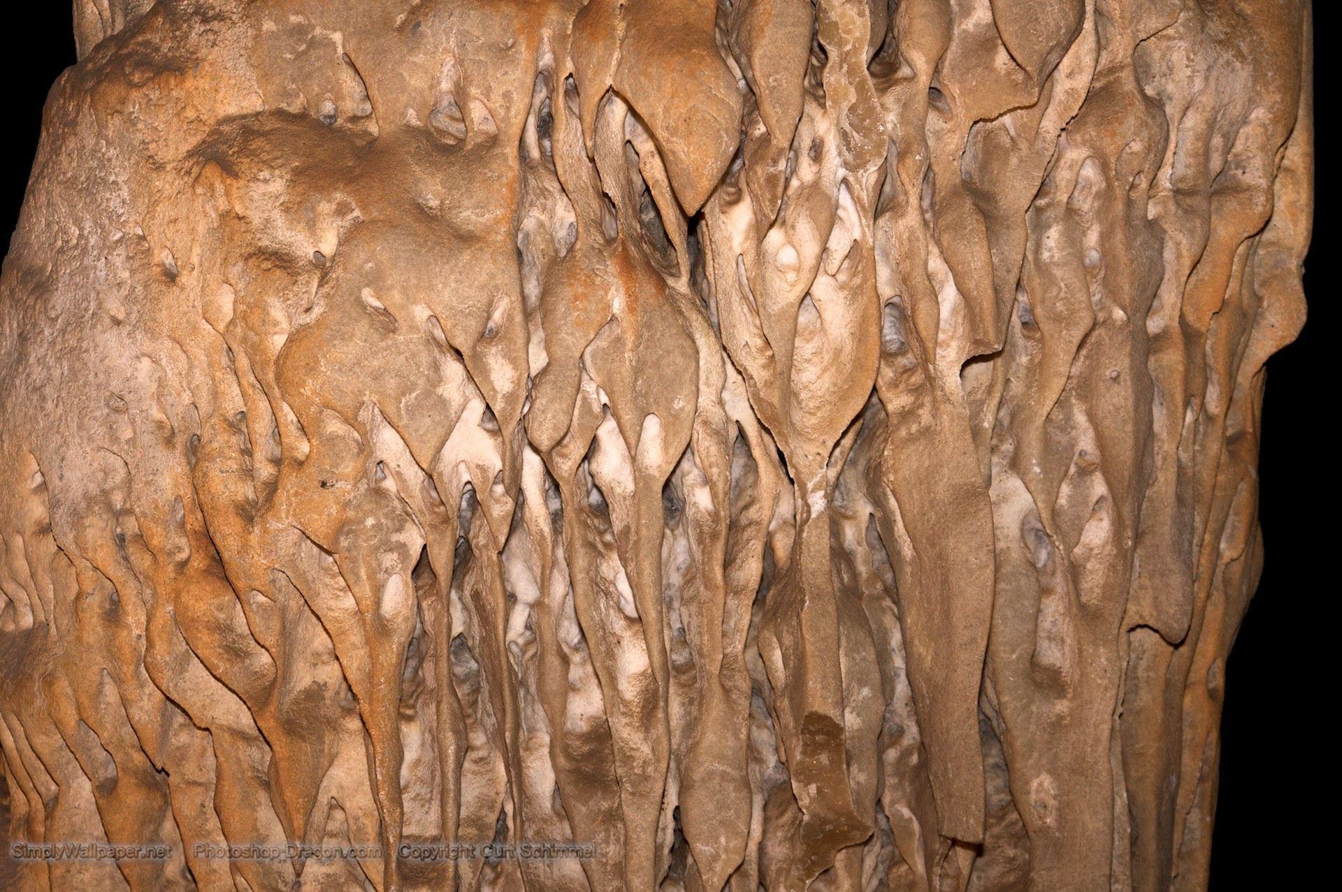 1920x1280 Formations on a Column at Carlsbad Caverns Desktop Wallpaper, Desktop