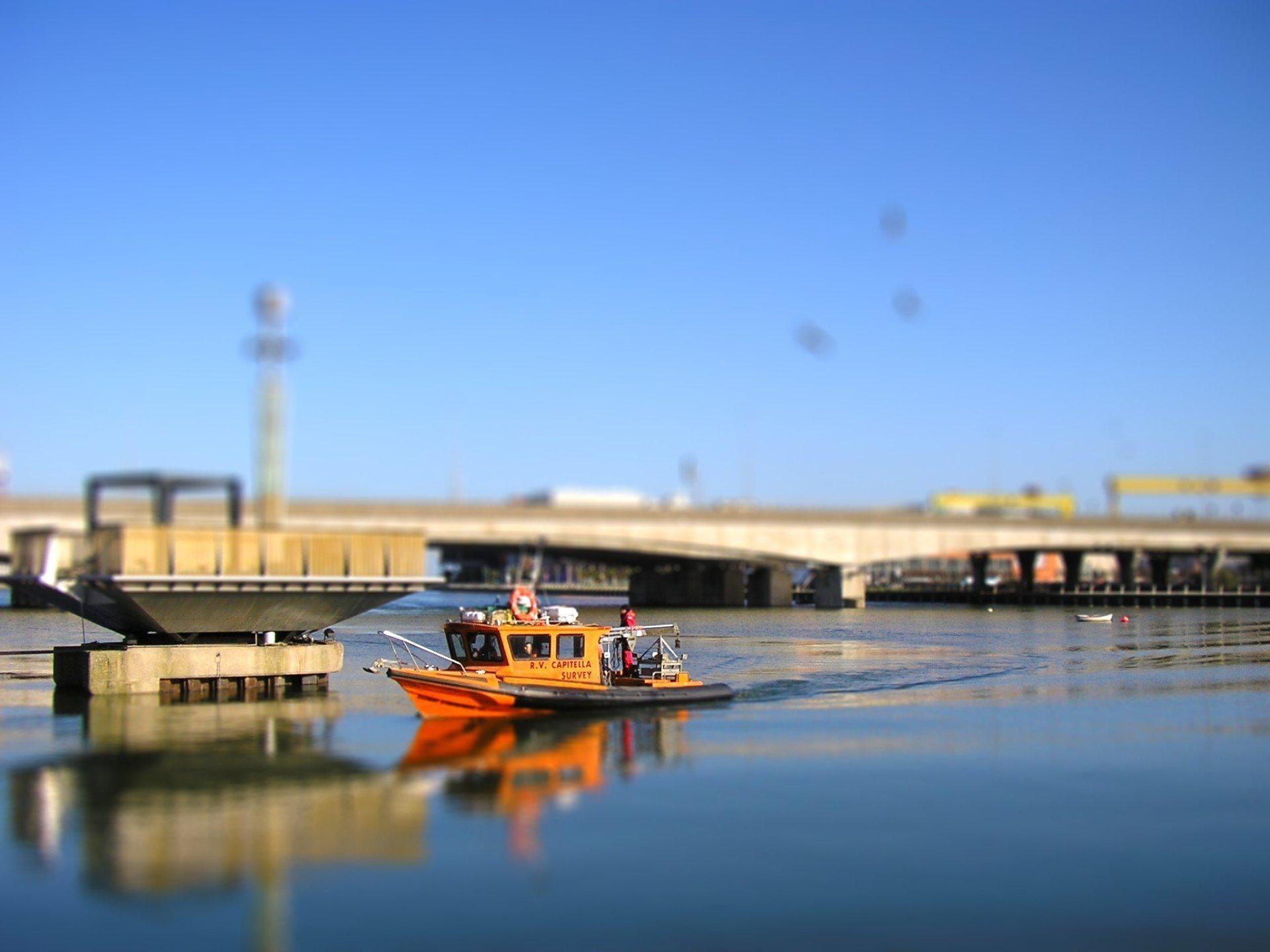 1920x1440 HD Water Ships Bridges Tilt Shift Belfast Free Photo Wallpaper, Desktop