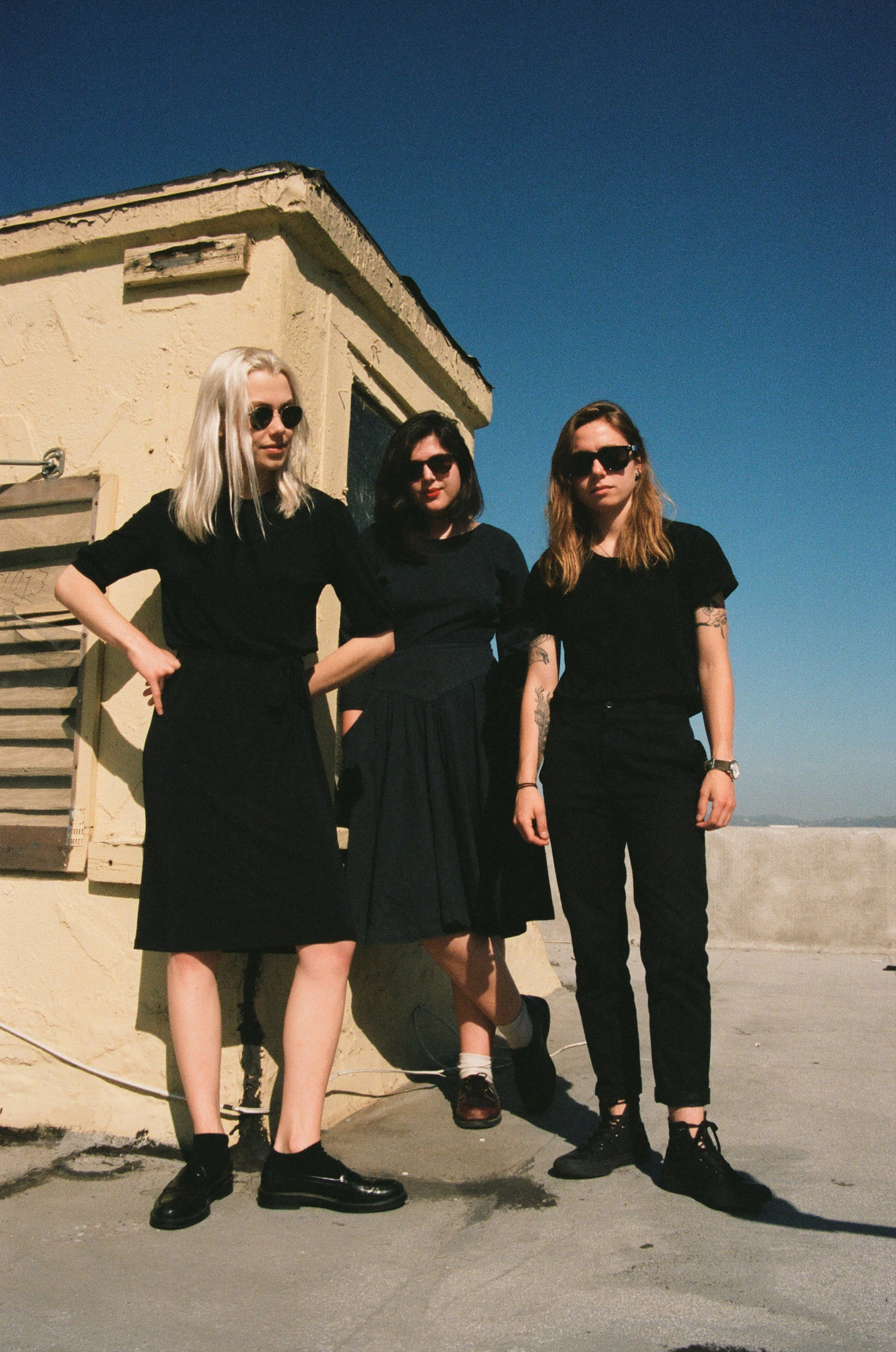 1360x2050 Julien Baker, Phoebe Bridgers And Lucy Dacus Formed An Indie Rock Supergroup, Phone