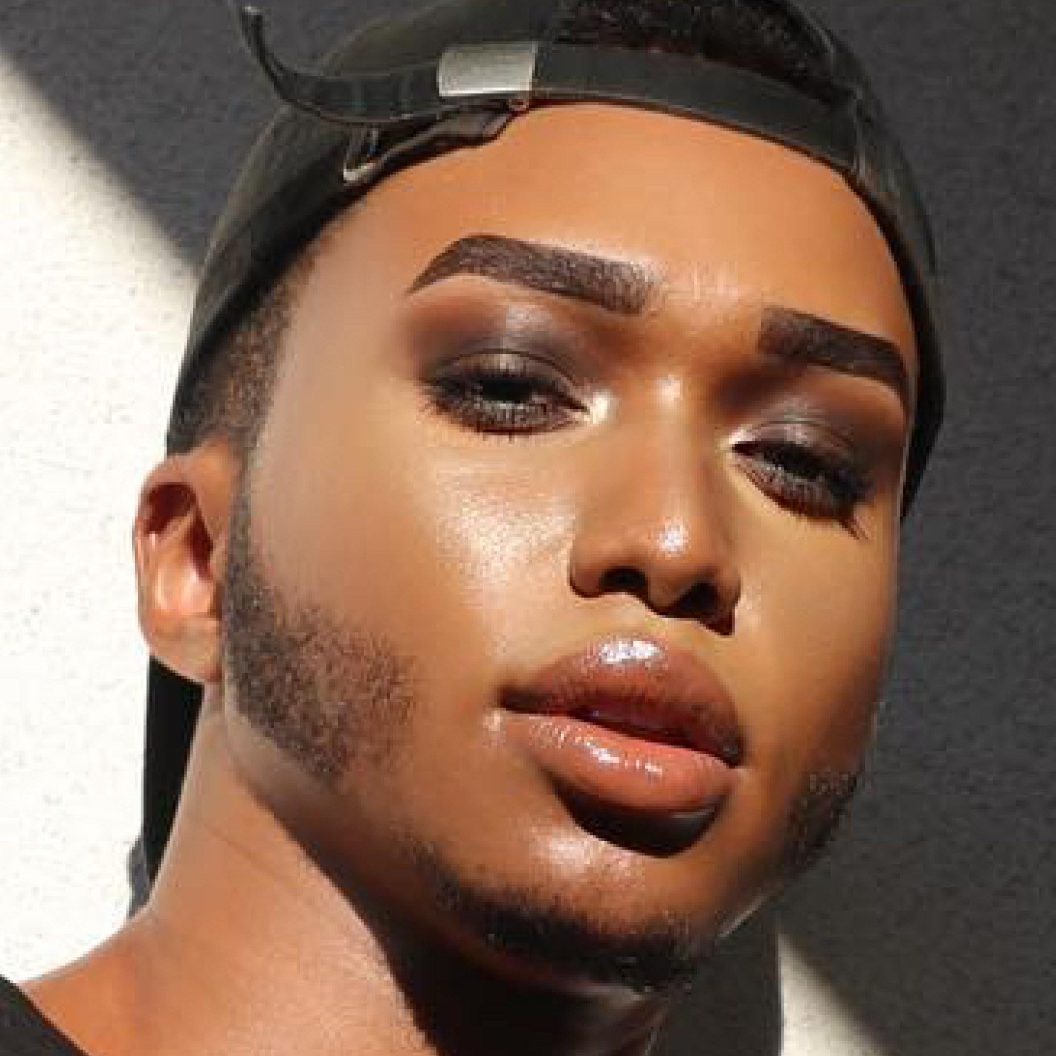 2060x2060 Makeup Tips for Men to Apply Makeup for Men, Phone