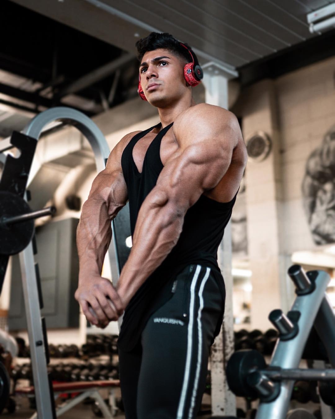 1080x1350 andreideiu_ Deiu' triceps your headphones, Phone