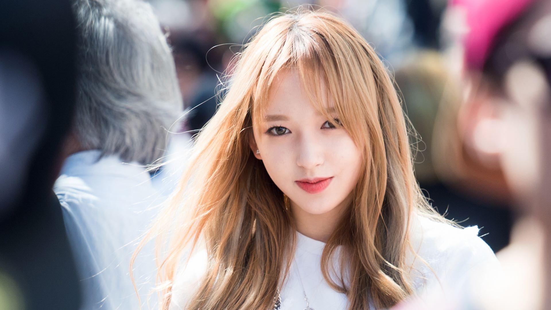 1920x1080 Cheng Xiao, Desktop