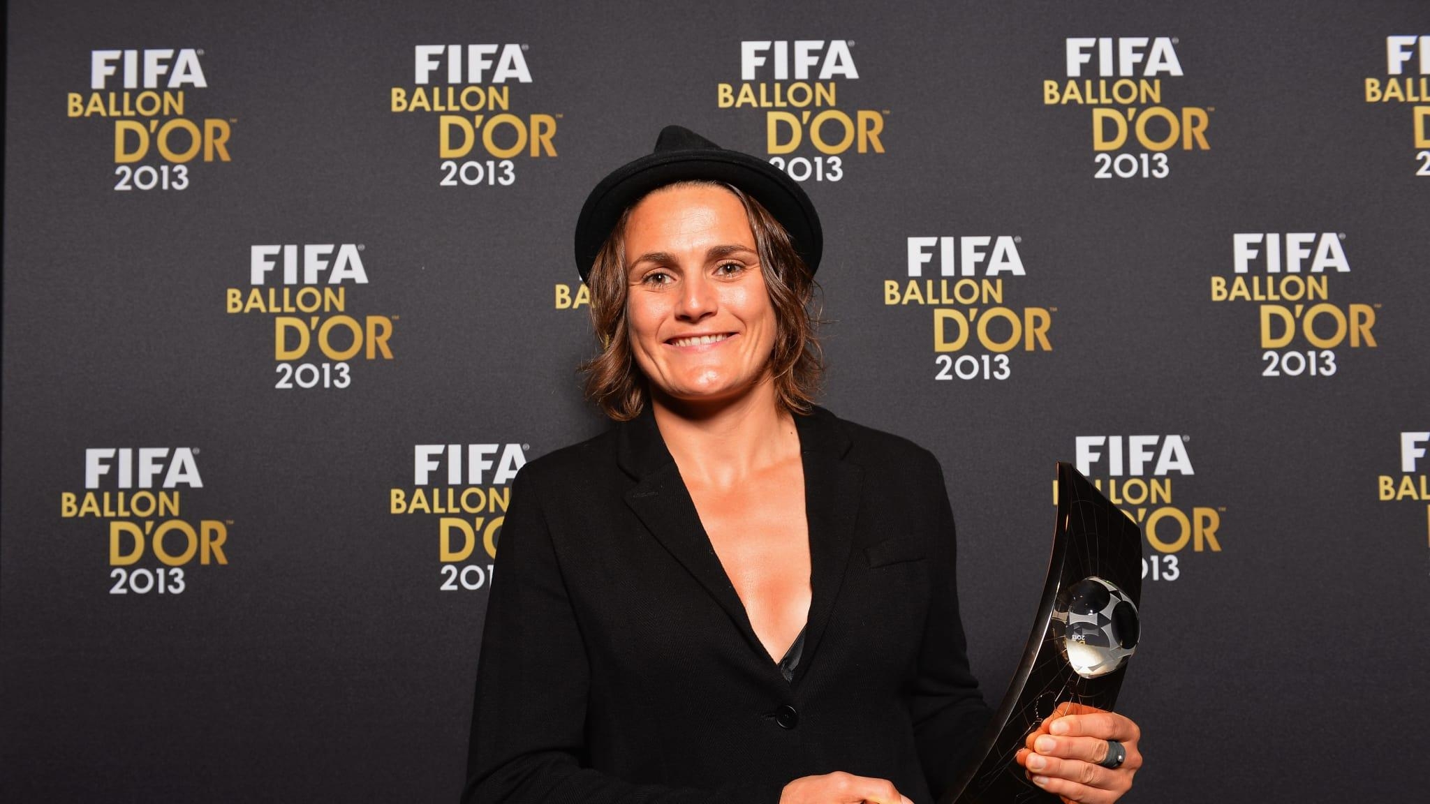 2050x1160 Nadine Angerer on winning the Women's Player of the Year 2013, Desktop