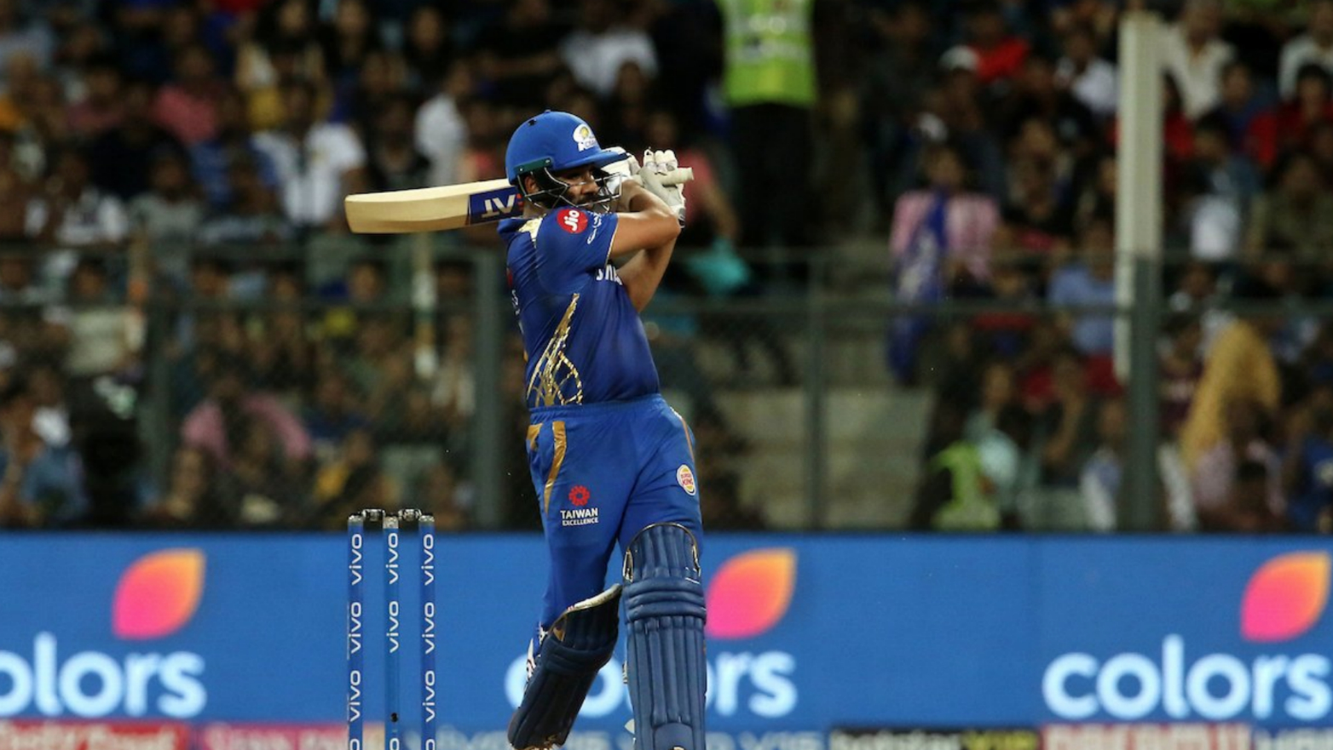 1920x1080 Rohit, Yadav star as Mumbai Indians clinch pole position, Desktop