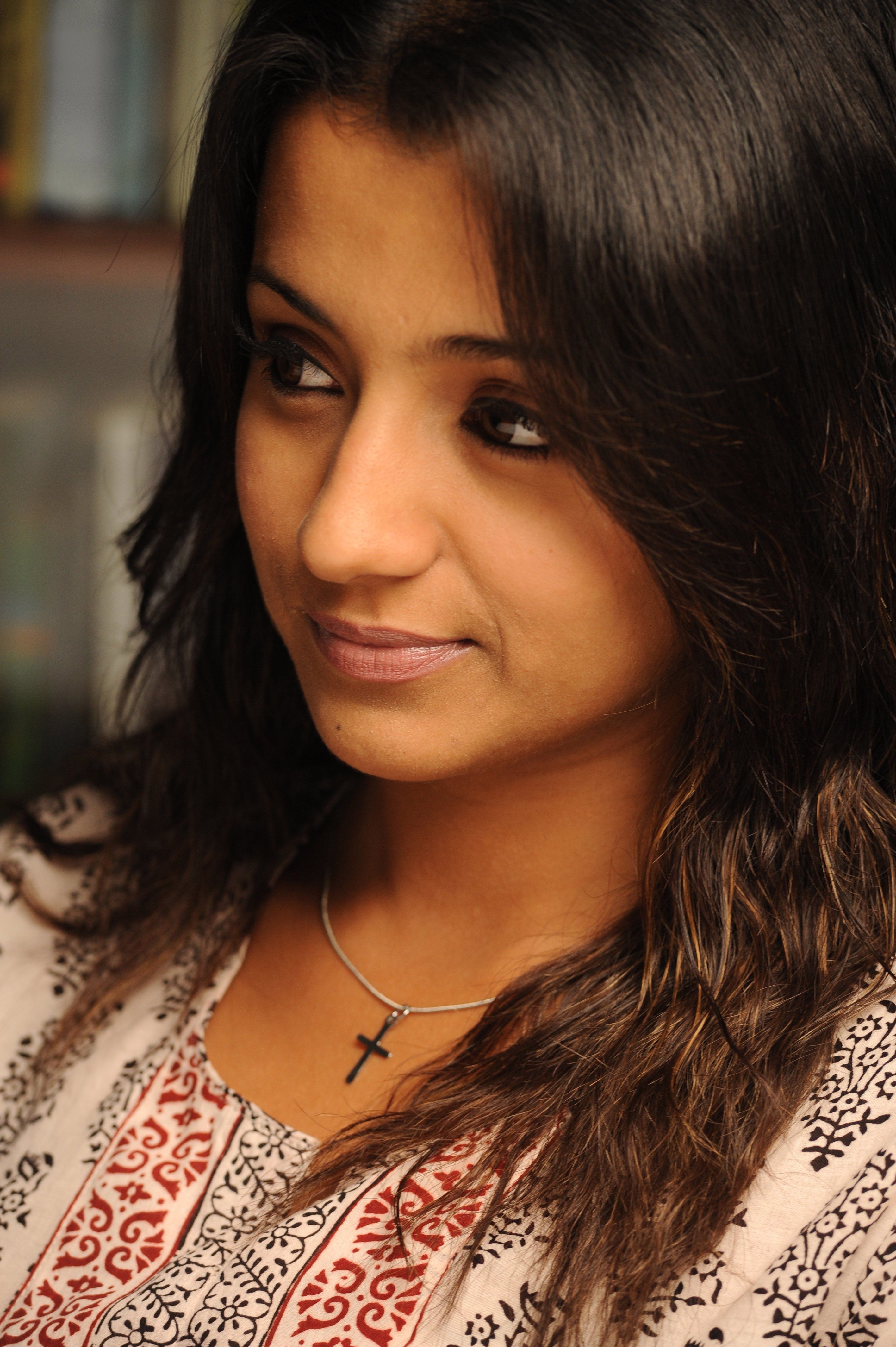 2840x4260 Trisha vtv. Actresses, Actress photo, Beautiful actresses, Phone