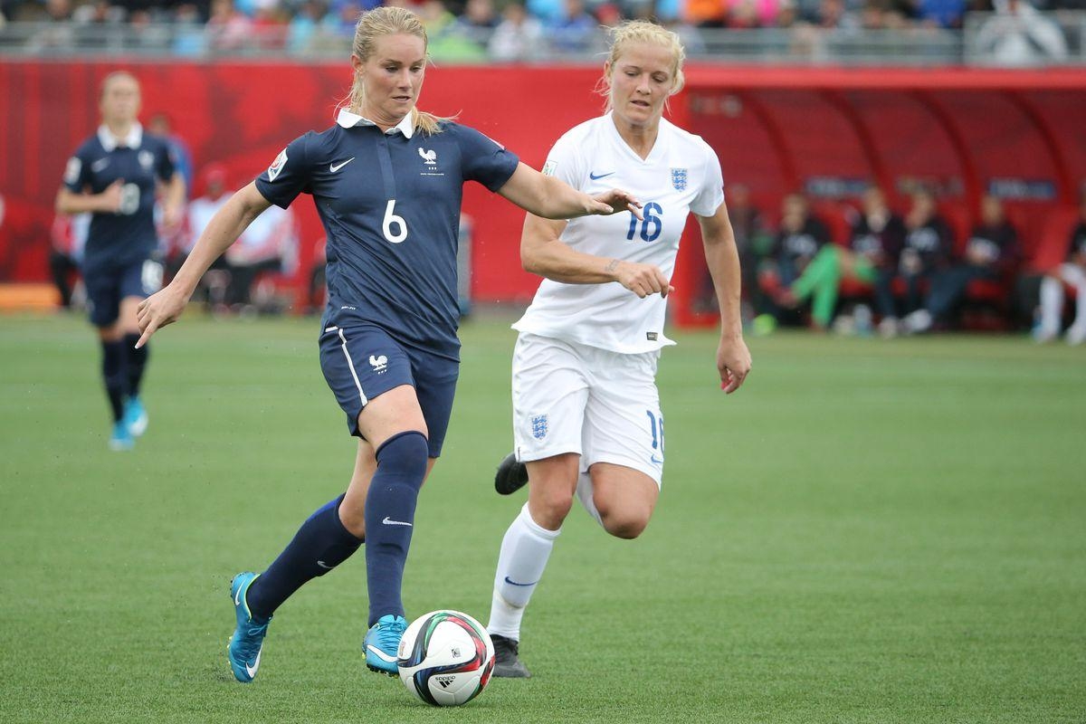 1200x800 UPDATE: Amandine Henry Has Arrived, Desktop