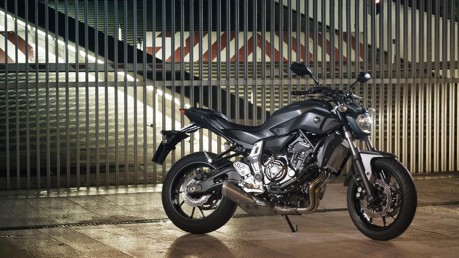 1600x900 Yamaha MT 07 2014 Versatile Wallpaper, Desktop