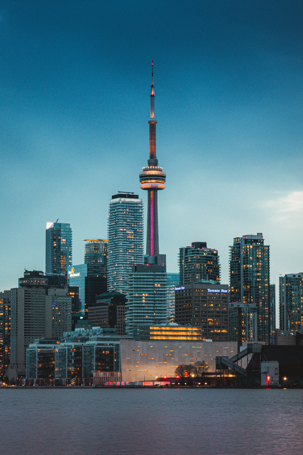 1000x1500 1K+ Cn Tower, Toronto, Canada Picture, Phone