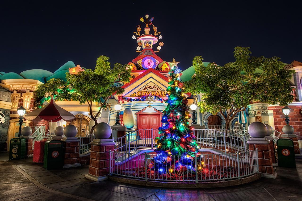 1280x860 Wallpaper California Disneyland USA HDRI Christmas tree, Desktop