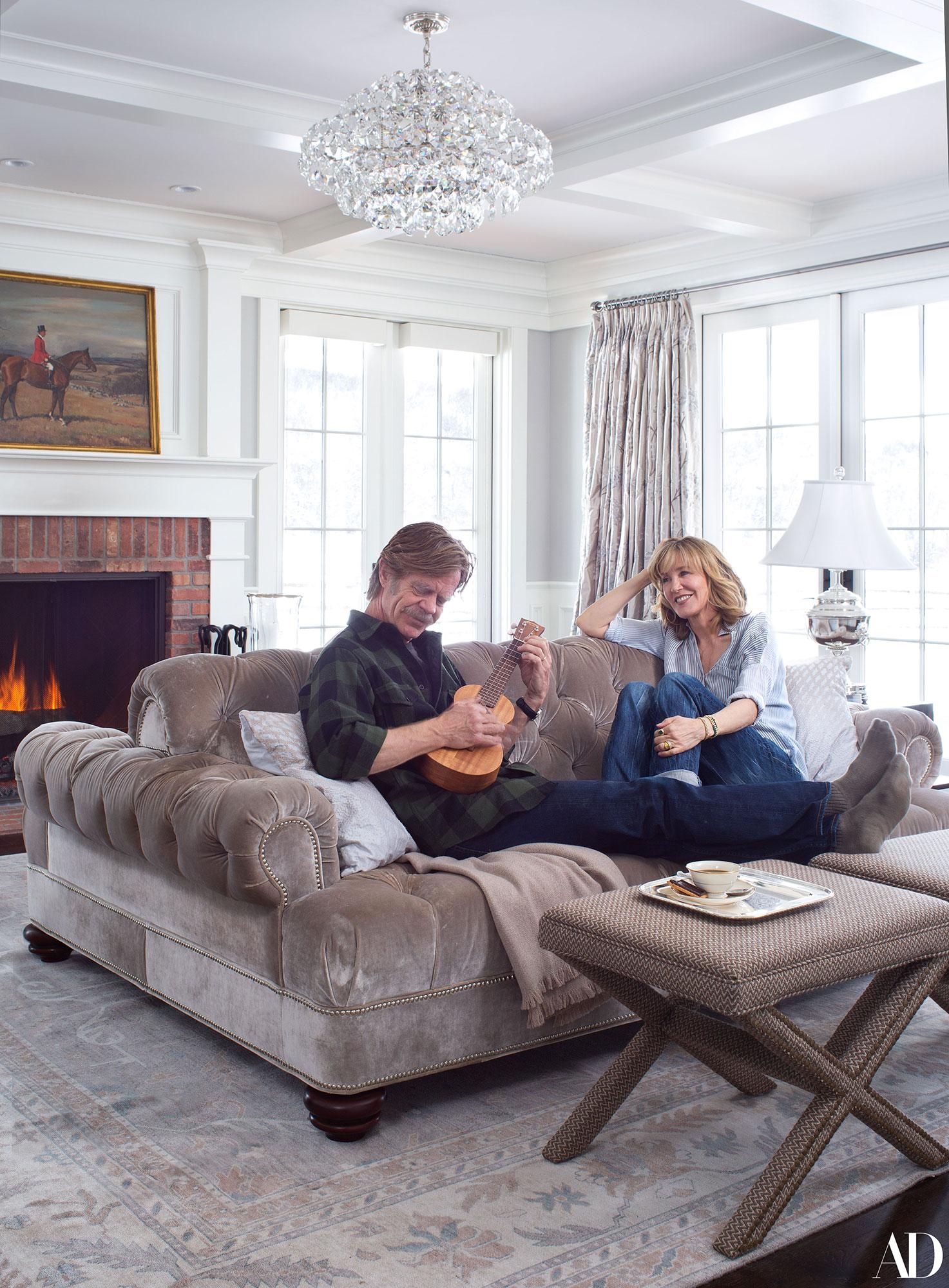 1480x2000 Felicity Huffman, William H. Macy's Colorado Home, Phone