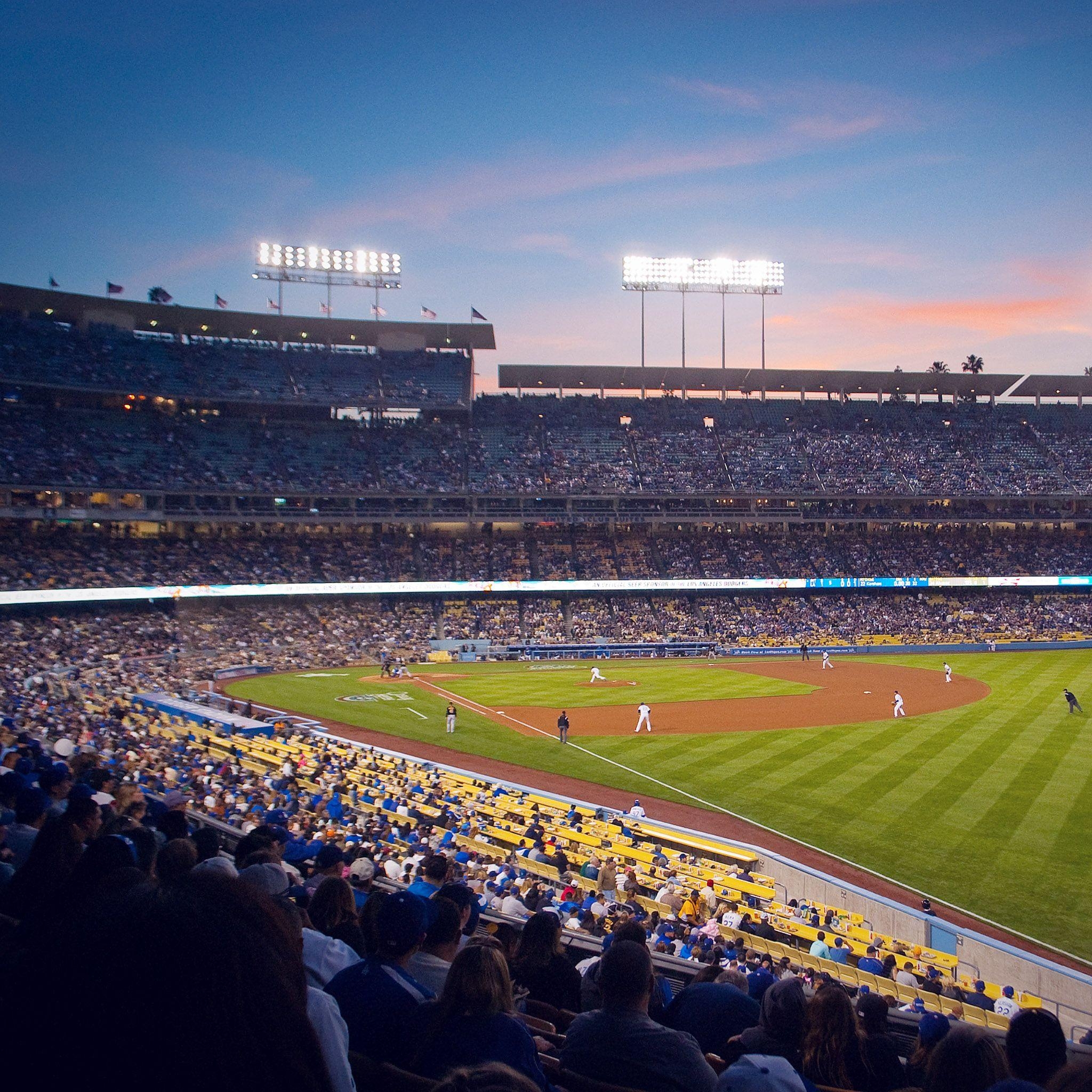 2050x2050 FREEIOS7. La Dodgers Stadium HD IPhone IPad Wallpaper, Phone