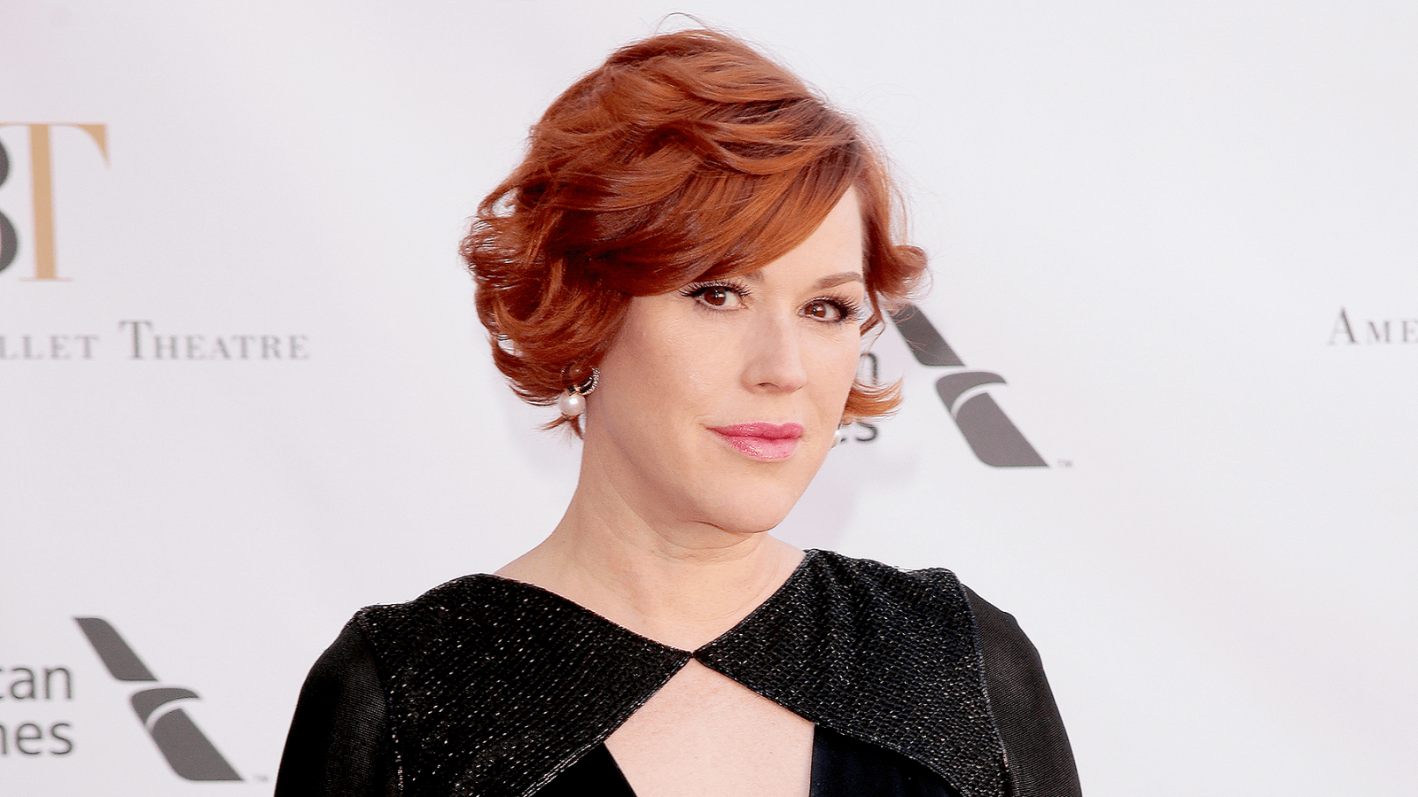 1600x900 image of Molly Ringwald, Desktop