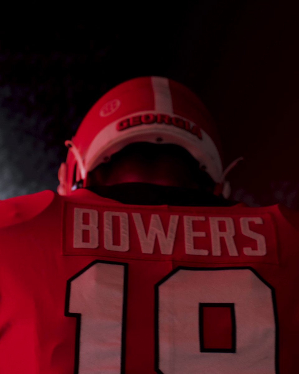 960x1200 Georgia Football Bowers, Phone