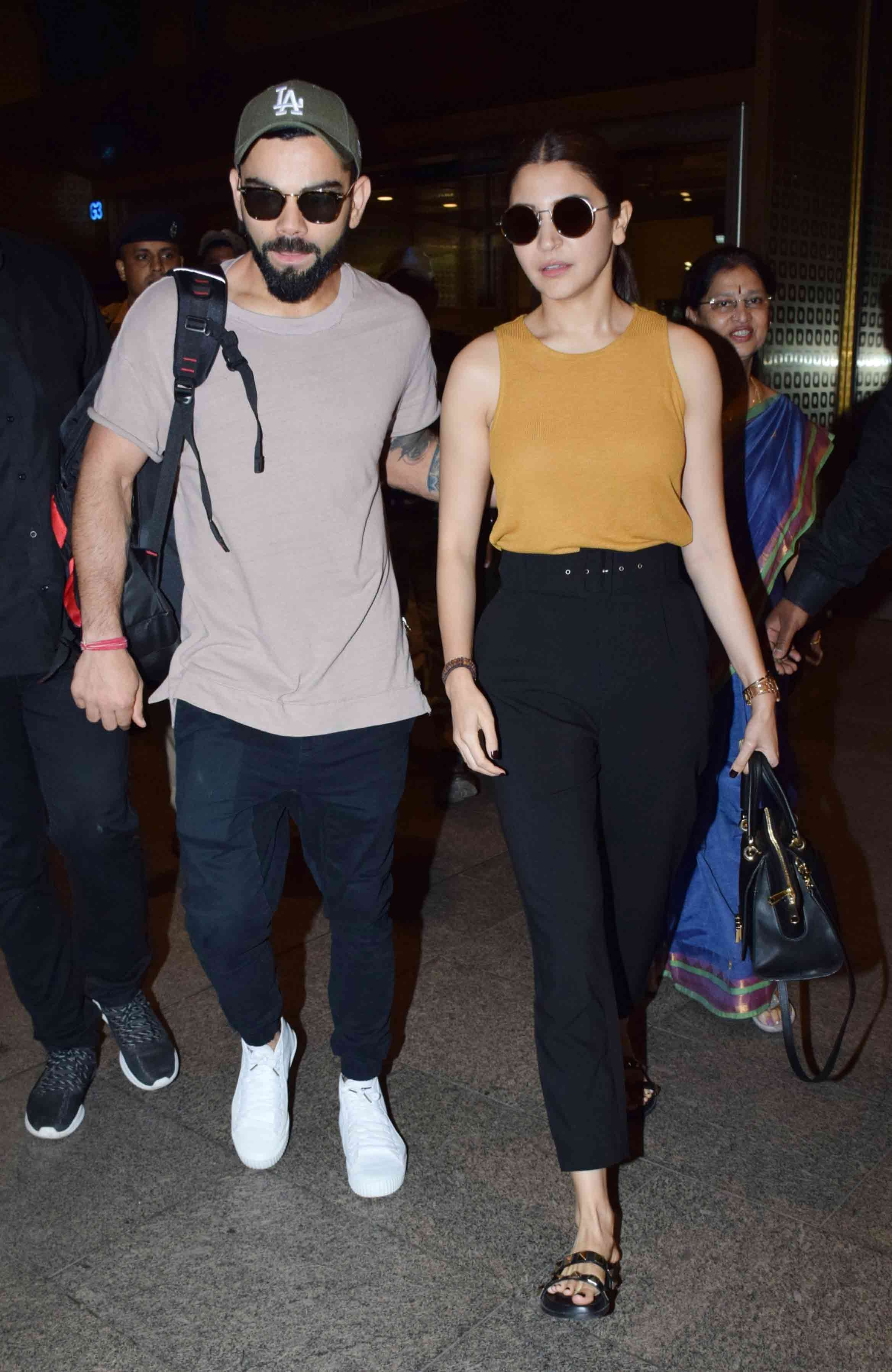 2340x3590 Anushka Sharma returns home with husband Virat Kohli after, Phone