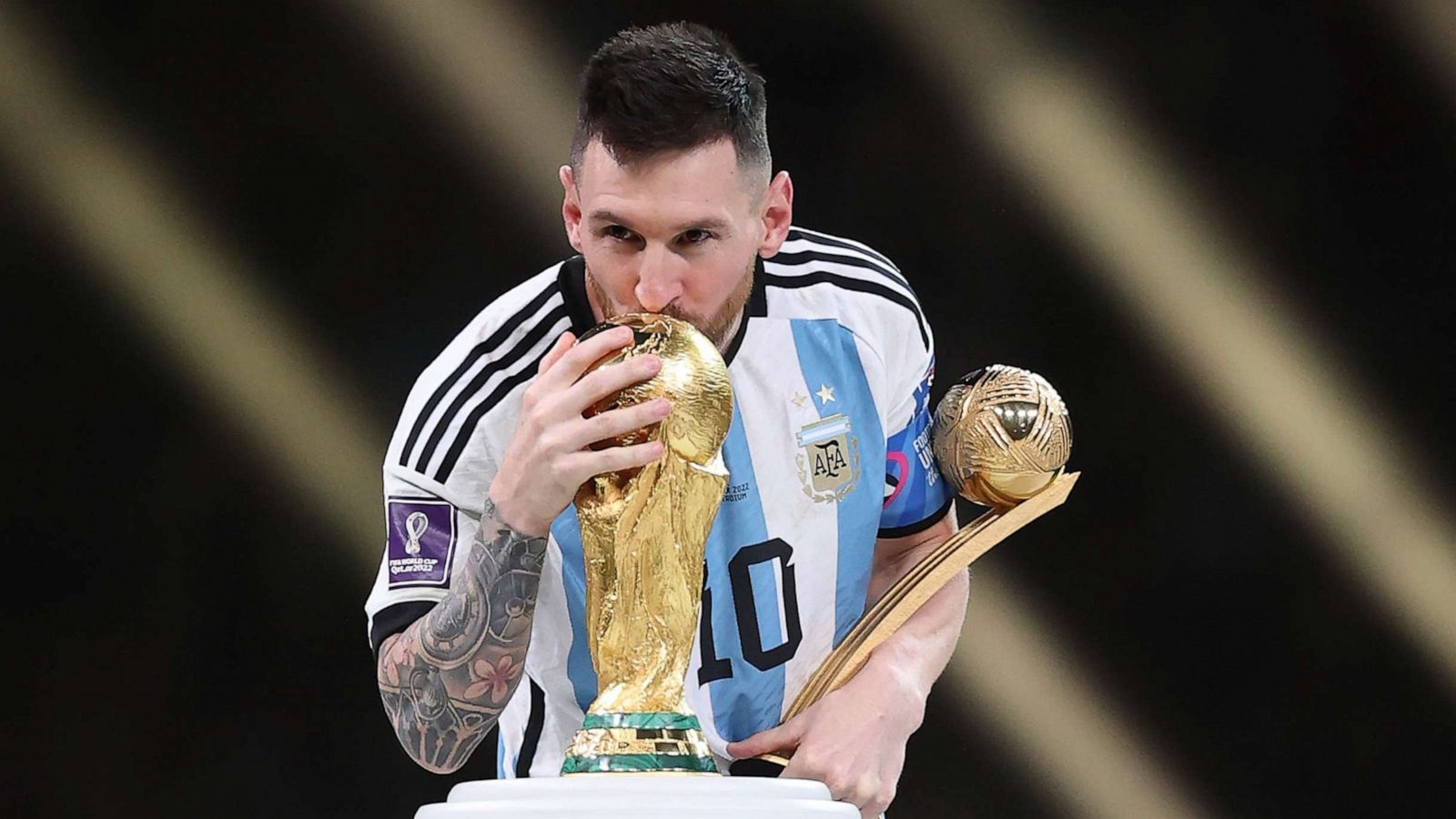 1600x900 Argentina defeats France in epic World Cup final following penalty kicks, Desktop