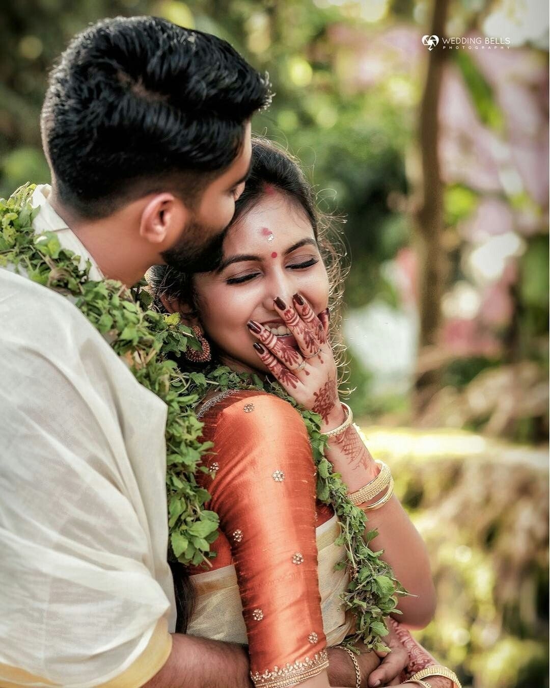 1080x1350 വധുവായി നീ വരാനായി njan ideas. kerala wedding photography, wedding couple poses, wedding photohoot, Phone