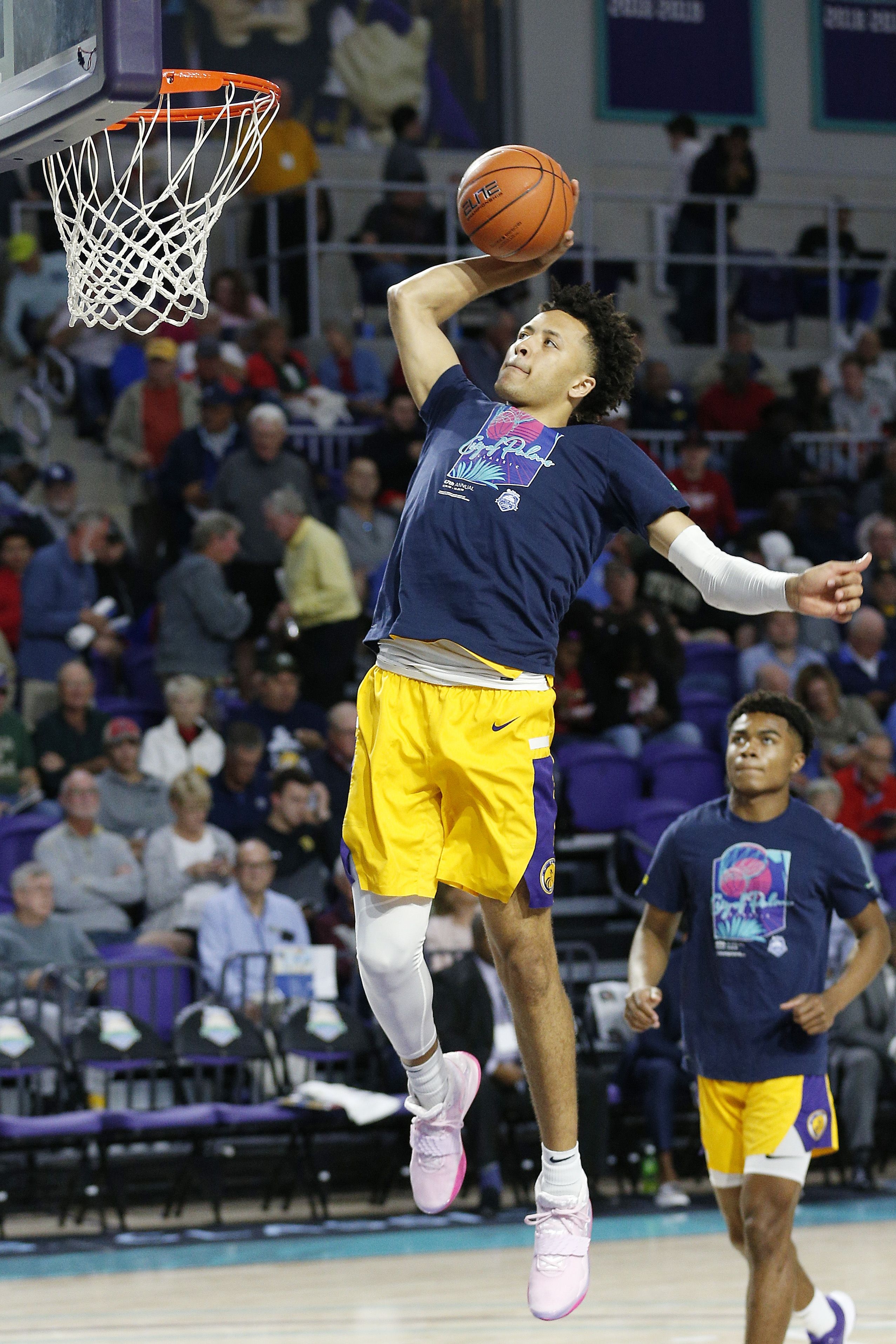 2560x3840 Analyst says UK Basketball could be “front and center” if Cade Cunningham leaves Oklahoma State Sea Of Blue. Cade, Oklahoma state, Uk basketball, Phone