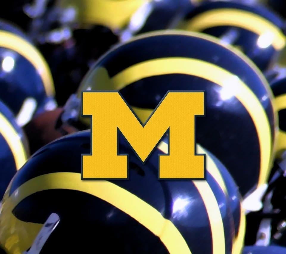 960x860 Michigan Wolverines Football Wallpaper Group PIC WSW10410193, Desktop