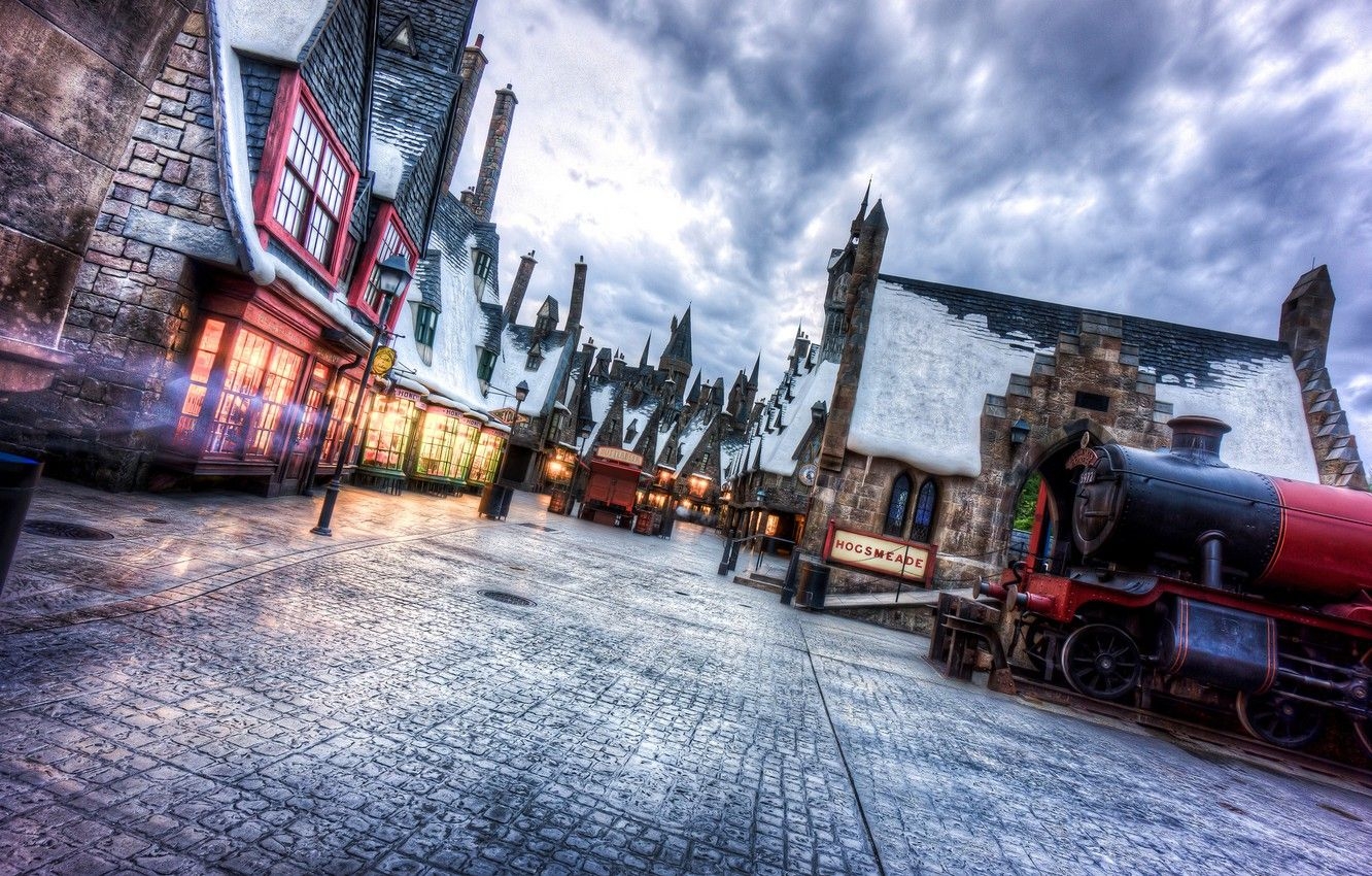 1340x850 Wallpaper winter, snow, street, home, town, universal studios florida, Wizarding world of harry potter image for desktop, section город, Desktop