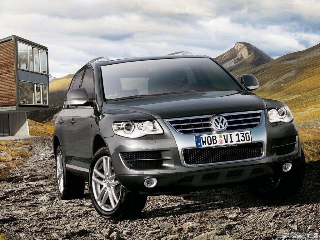 1030x770 Volkswagen Touareg CC 1945 Wallpaper, Desktop