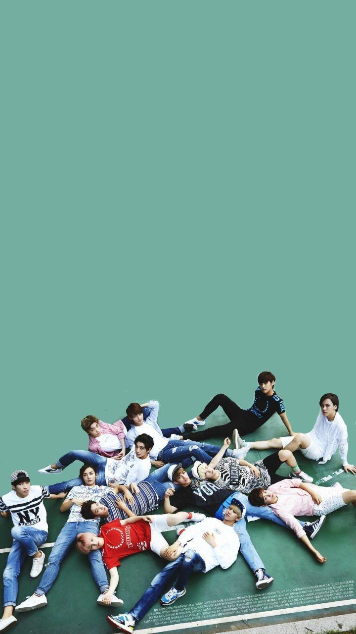 720x1280 seventeen screensaver, Phone