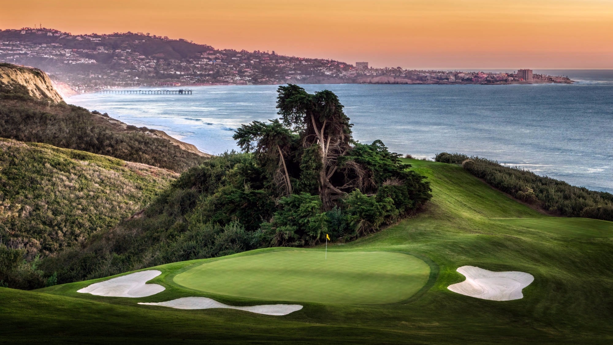 2000x1130 Torrey Pines Golf Course, Desktop