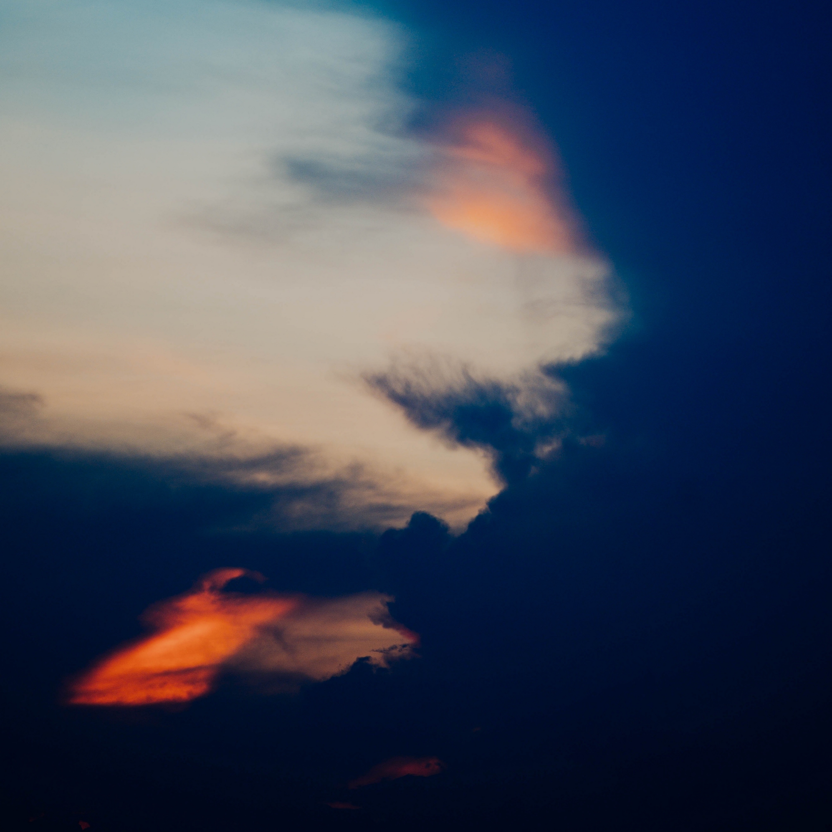 2780x2780 Download wallpaper  sky, clouds, dark, twilight, evening, Phone