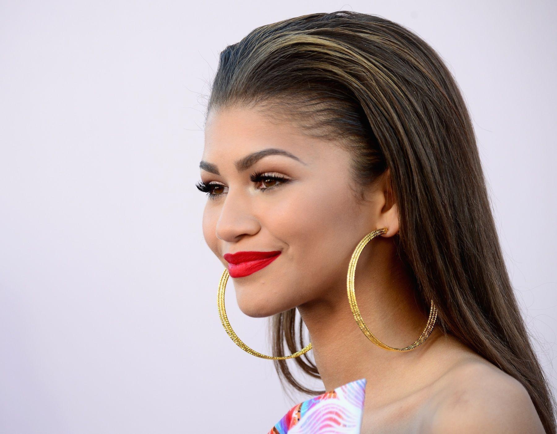 1800x1410 Zendaya Download Wallpaper, Desktop