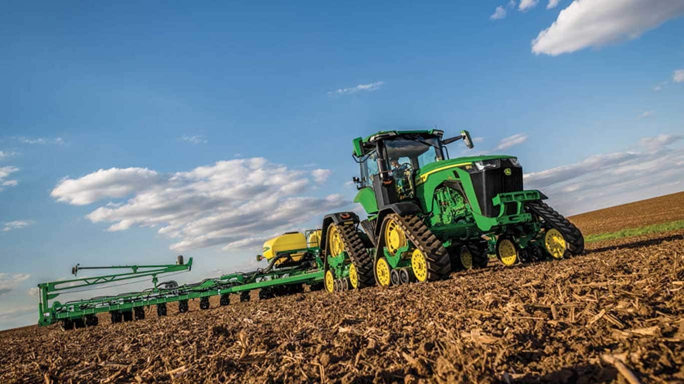 1370x770 8R, 8RT, and 8RX Engine Power. John Deere US, Desktop