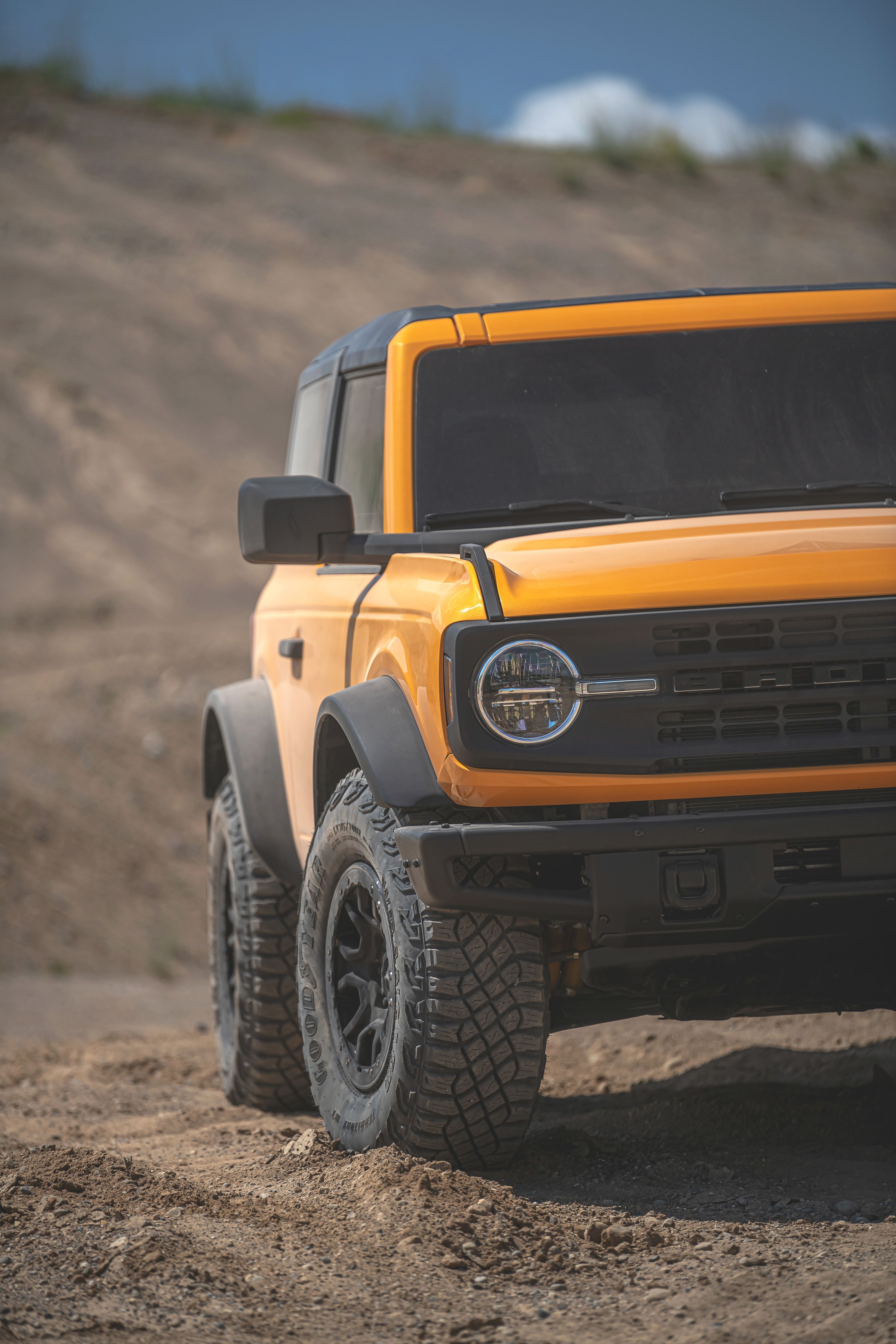 3000x4500 View Photo Of The 2021 Ford Bronco 2 Door, Phone