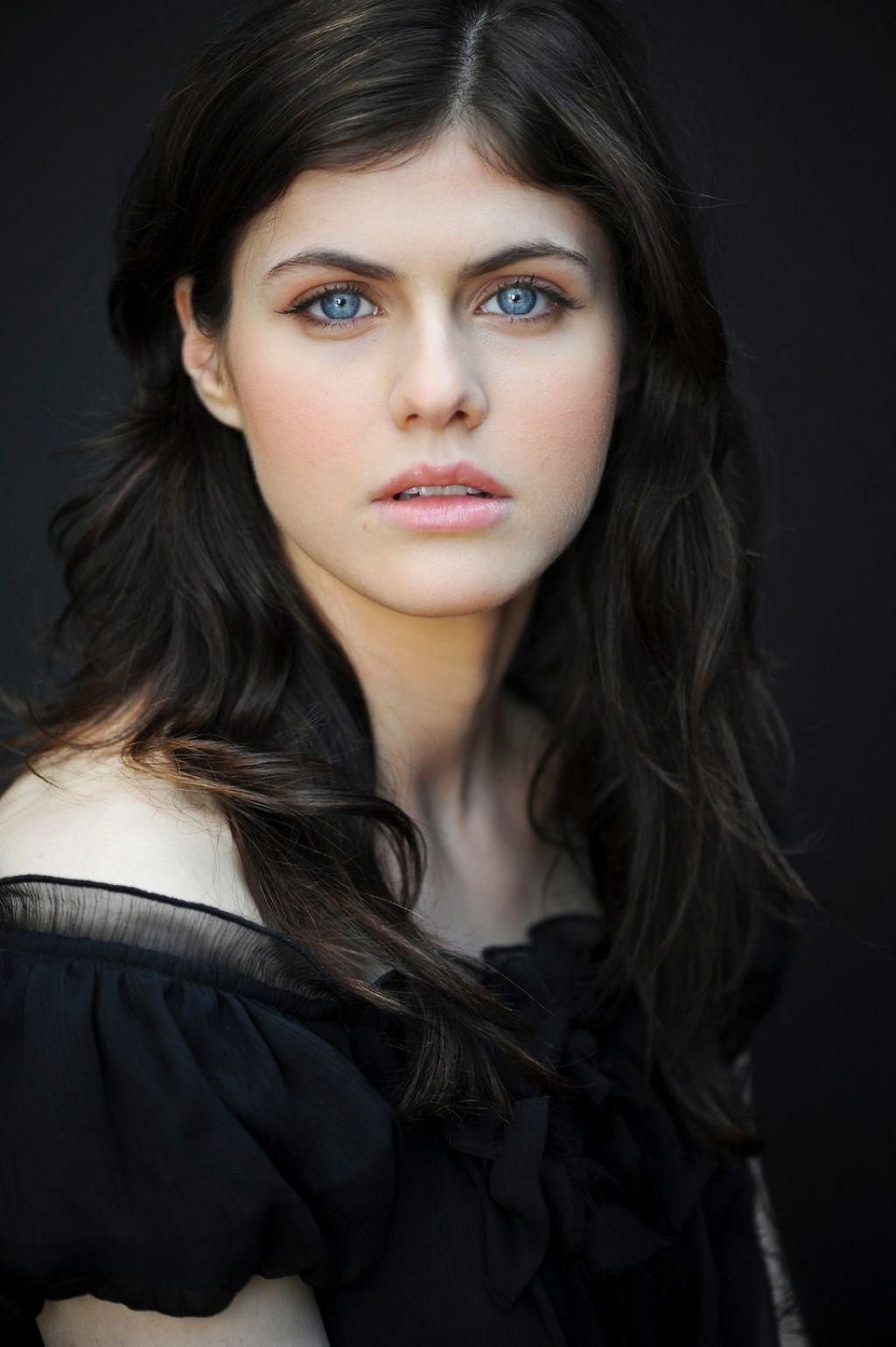 1030x1540 Alexandra Daddario Wallpaper 45Wd, Phone