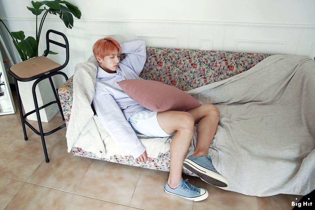 1100x740 bts sleeping pics, Desktop