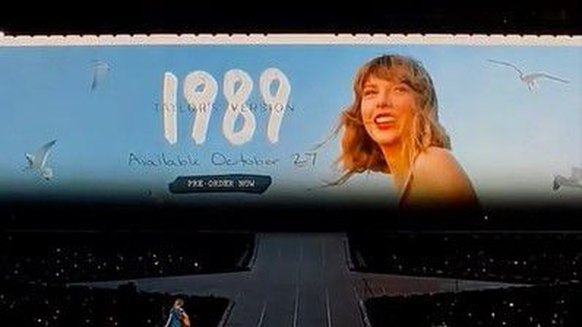 1920x1080 Taylor Swift announces '1989 (Taylor's Version)' at Eras Tour show in Los Angeles, Desktop