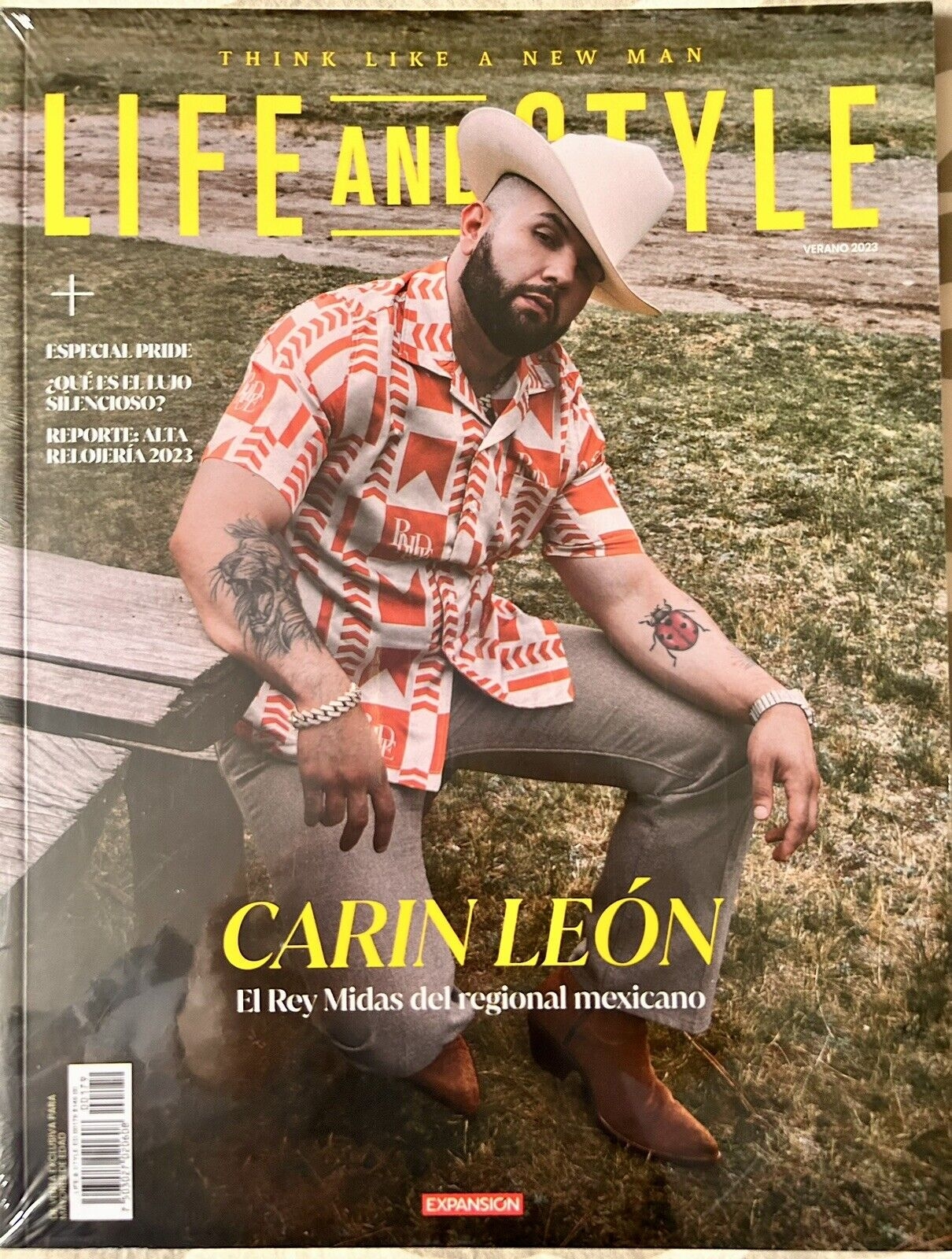 1210x1600 Revista Life and Style CARIN LEON, Phone