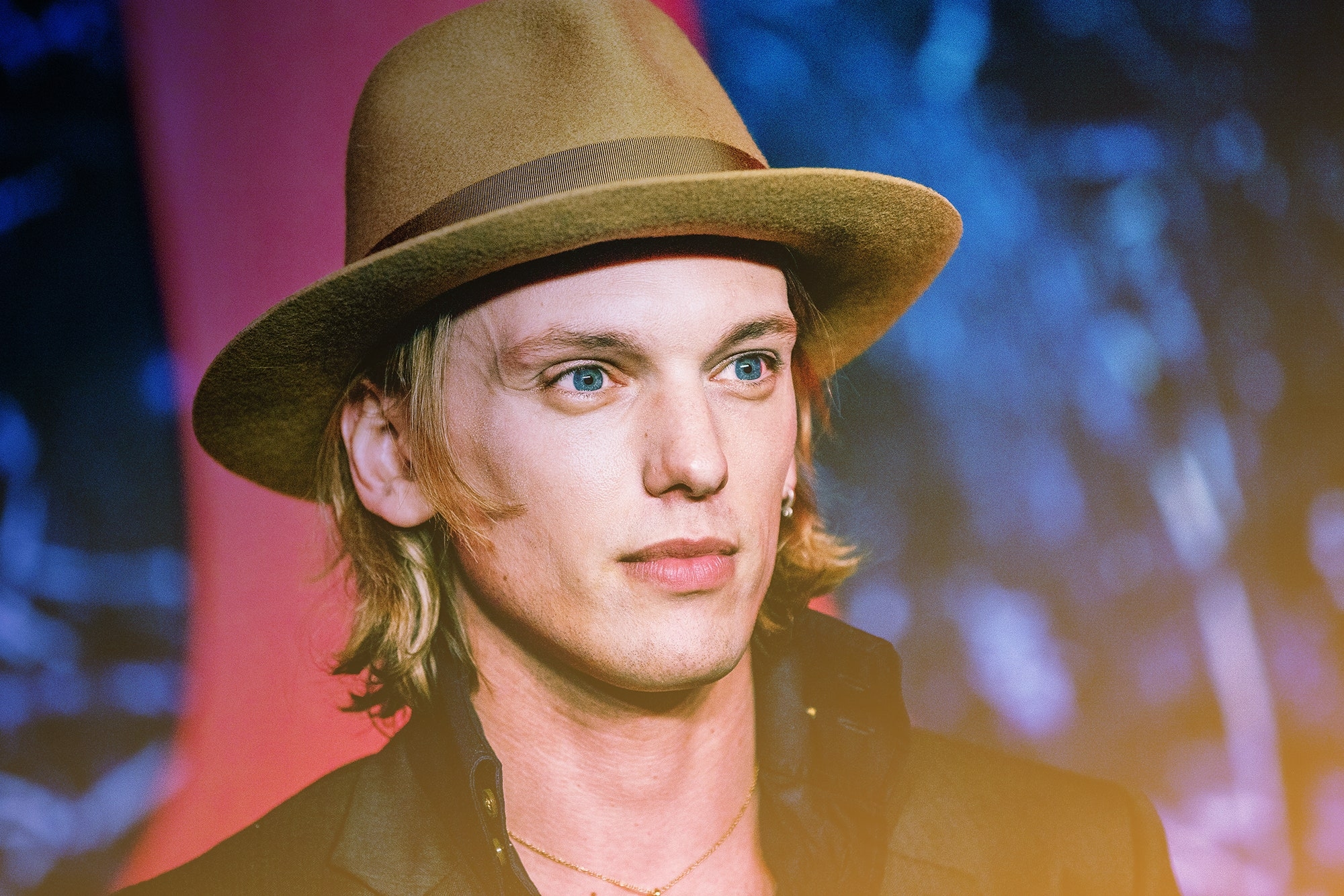 2000x1340 Stranger Things: Jamie Campbell Bower Doesn't See Vecna as the Villain, Desktop