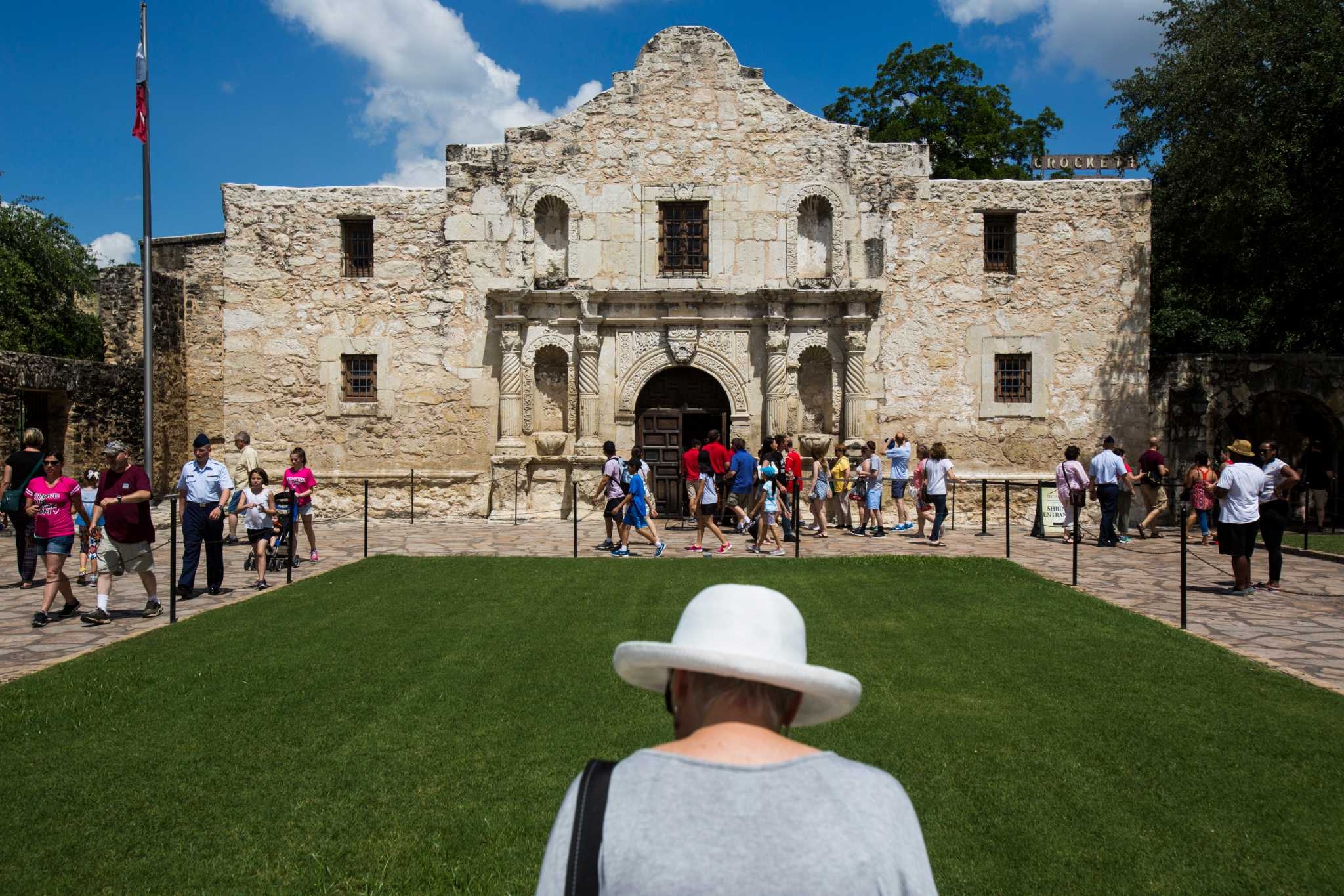 2050x1370 The Alamo is forgettable. A controversial new plan could change that, Desktop