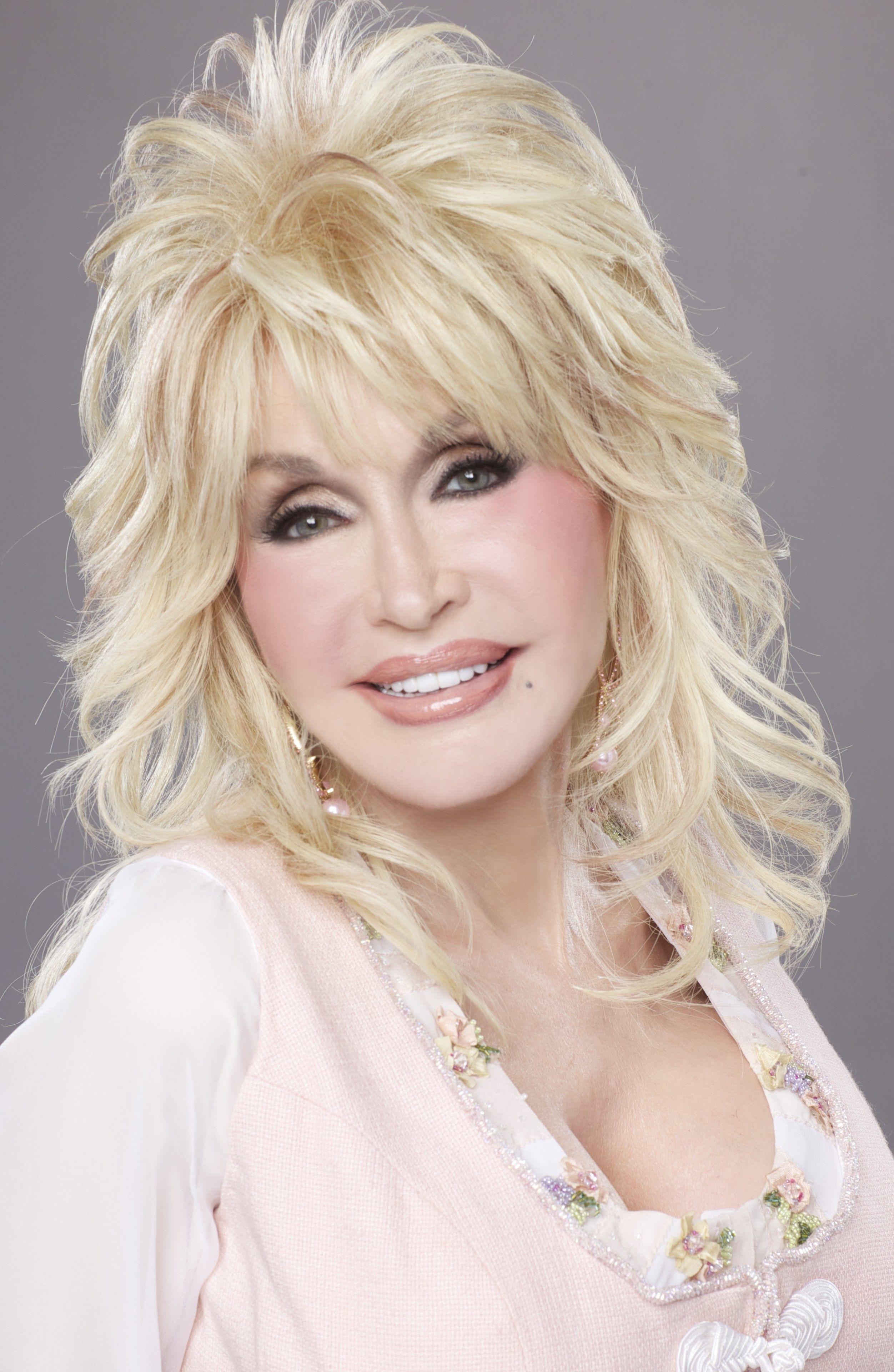 2510x3840 HQ px Resolution Dolly Parton, Phone