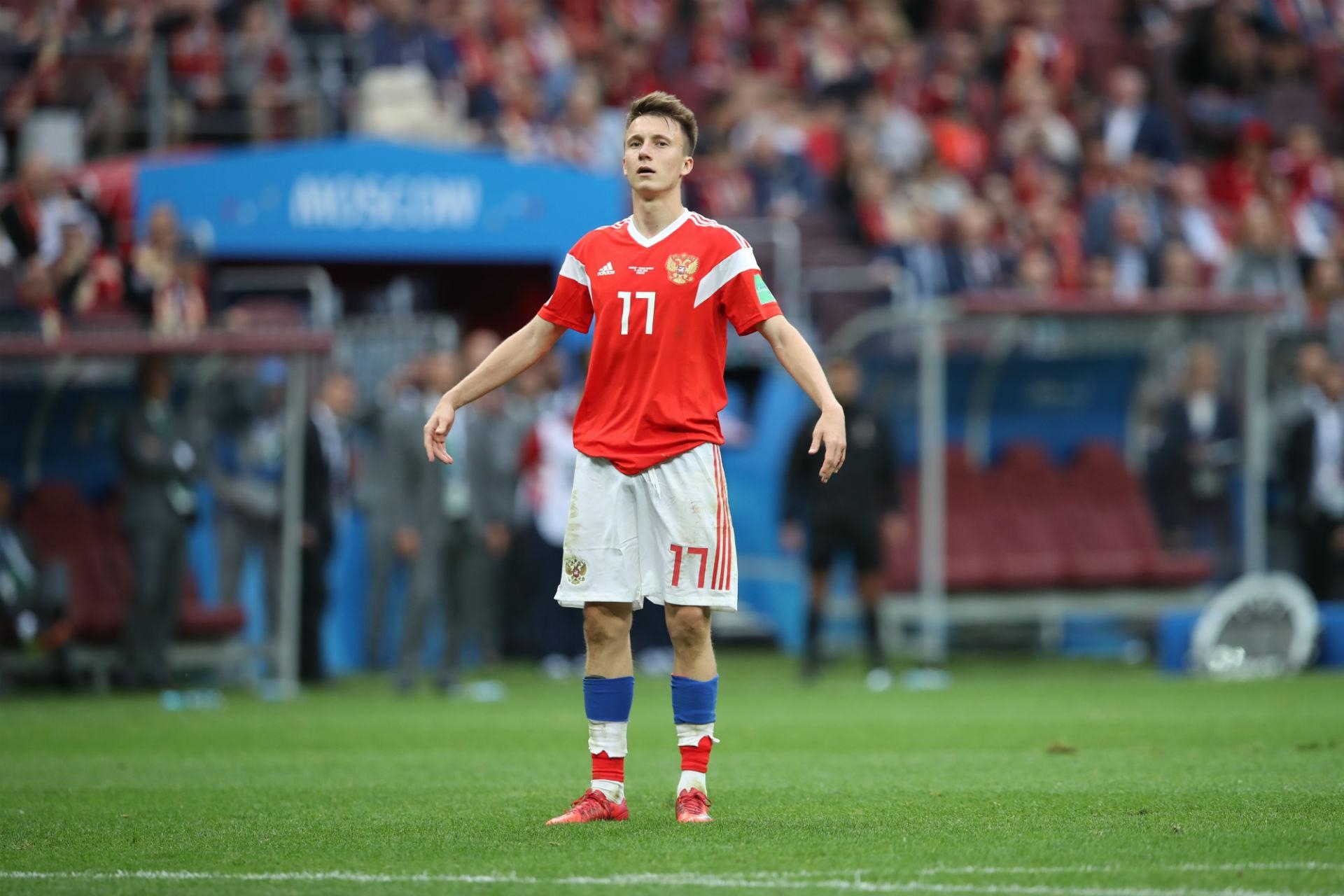 1920x1280 Who is Aleksandr Golovin? The Russian Iniesta wanted, Desktop