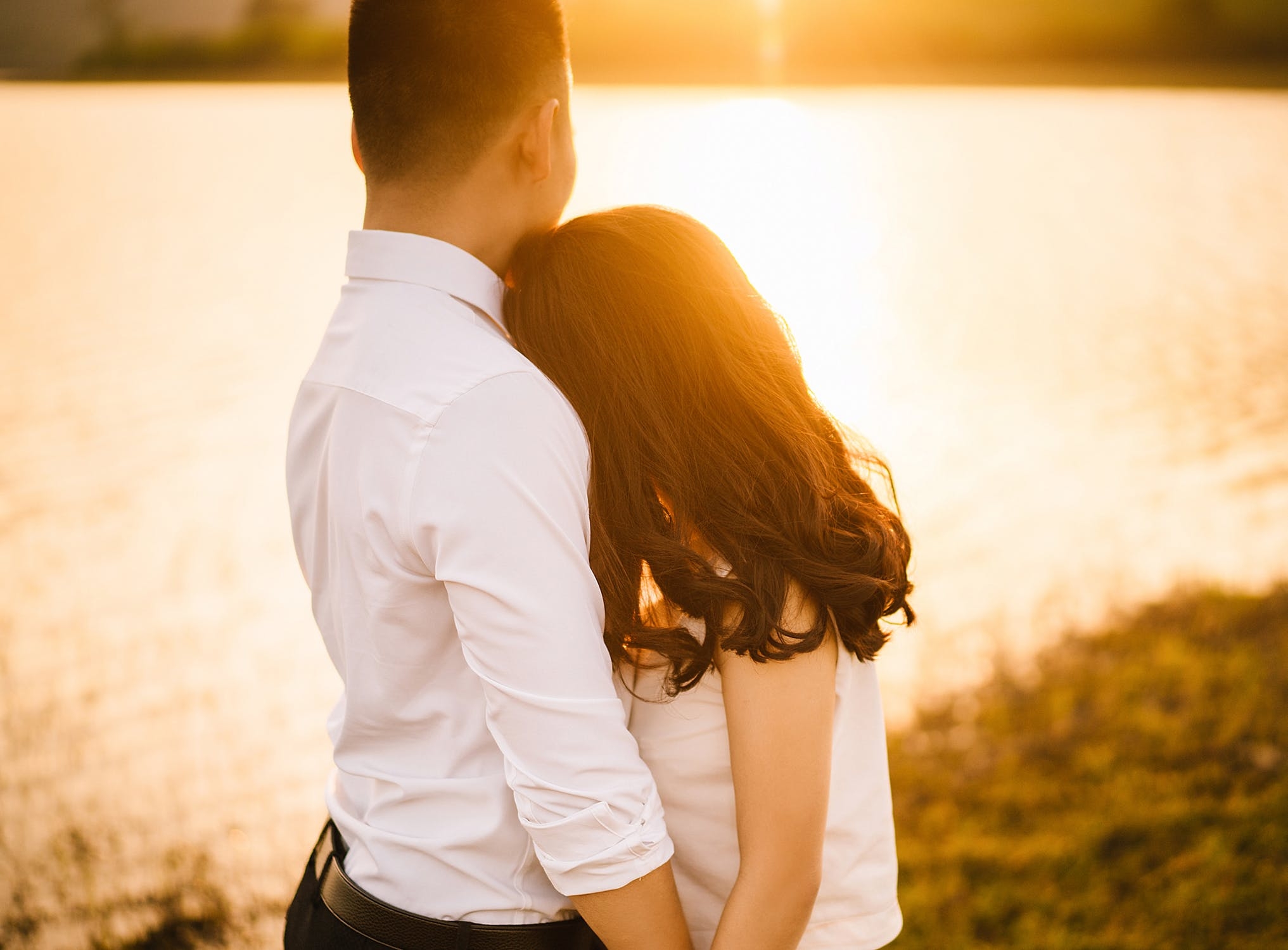 2040x1500 Romance Couple HD Wallpaper, Desktop