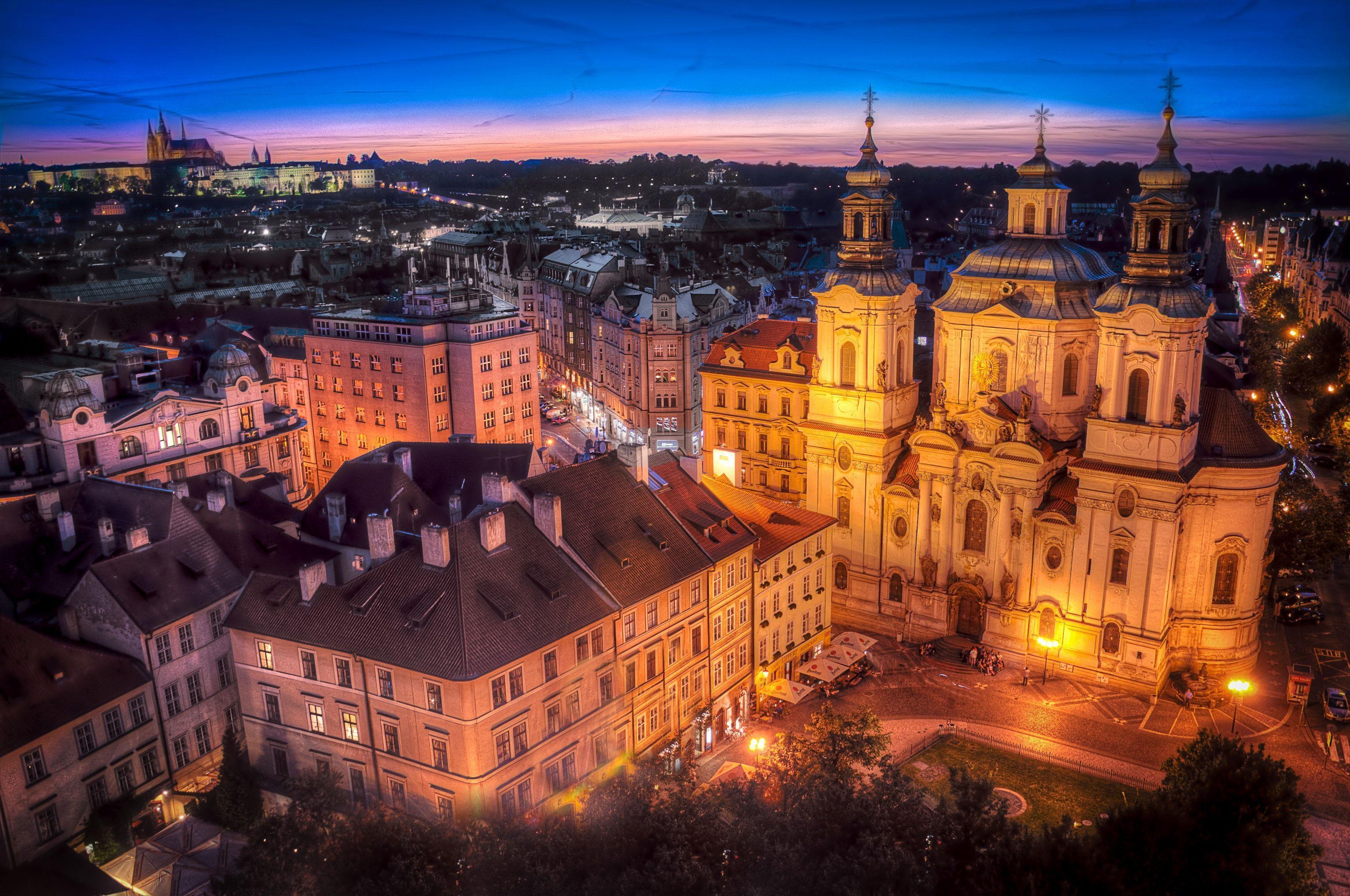 3080x2040 Czech Republic Houses Prague Night wallpaperx2040, Desktop