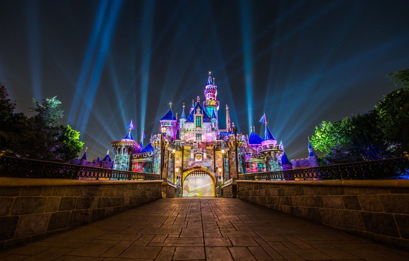 1340x850 Wallpaper rays, night, castle, CA, Disneyland, California, Disneyland, Anaheim, Sleeping Beauty's Castle, Anaheim, Sleeping Beauty Castle image for desktop, section город, Desktop