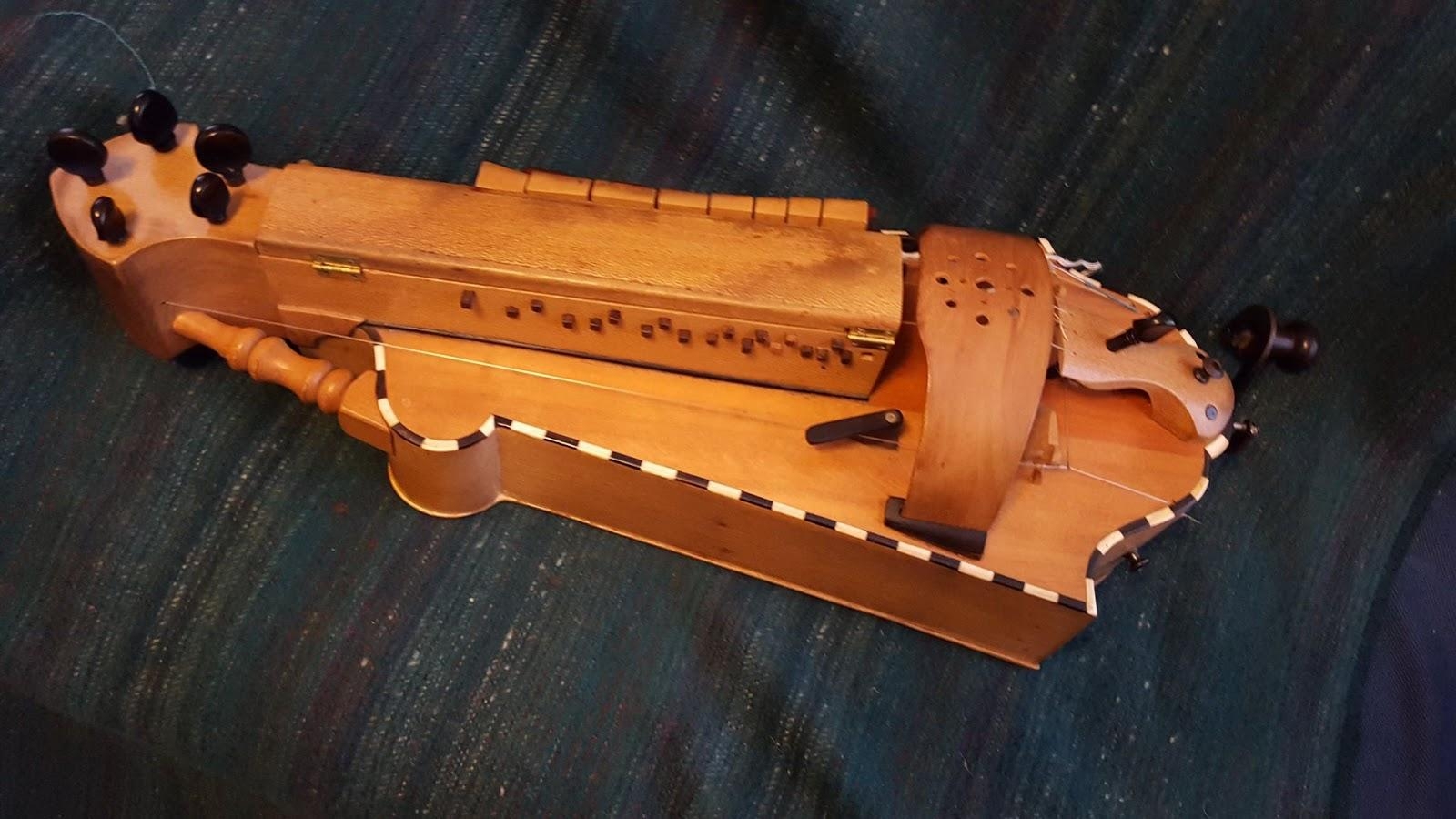 1600x900 Hurdy Gurdy Weekly • #HGWeekly: • SOLD: Hurdy Gurdy By Daniel Thonon, Desktop