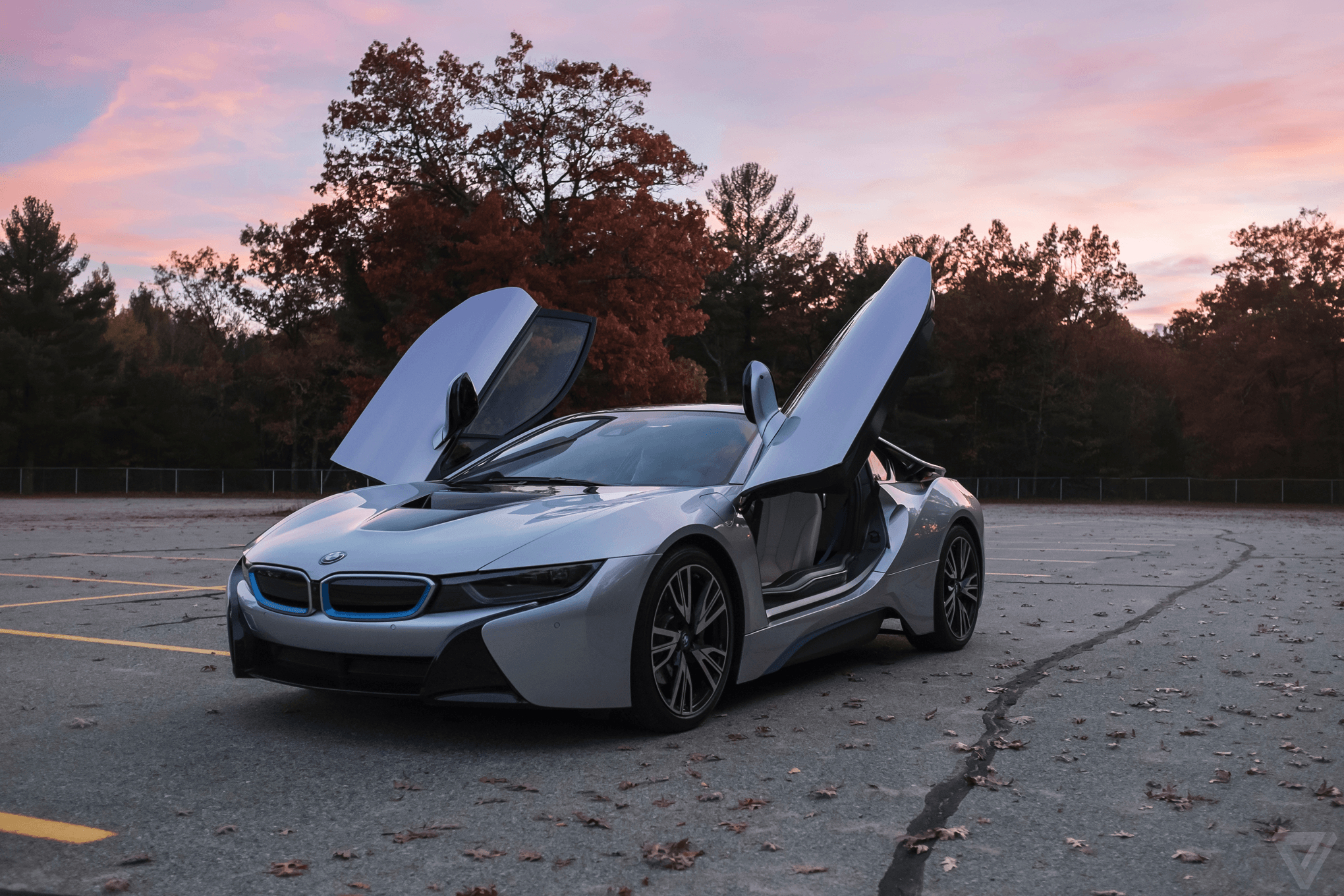 2040x1360 BMW i8: a gallery of beautiful wallpaper, Desktop