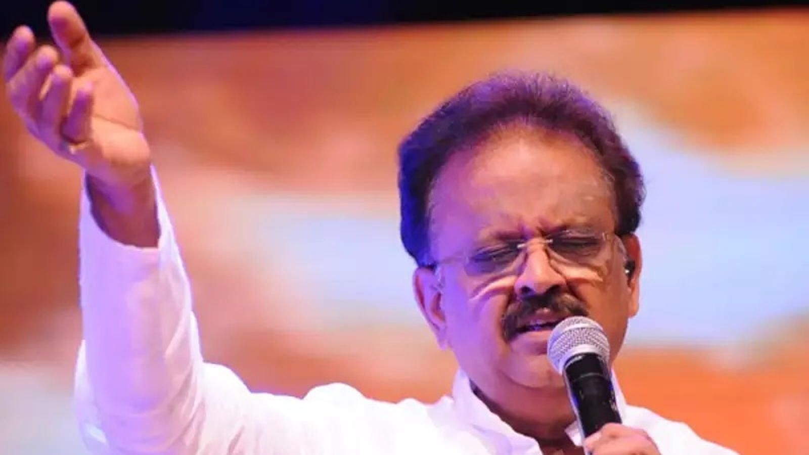 1600x900 Legendary singer SP Balasubrahmanyam continues to be in critical condition. Hindi Movie News of India, Desktop