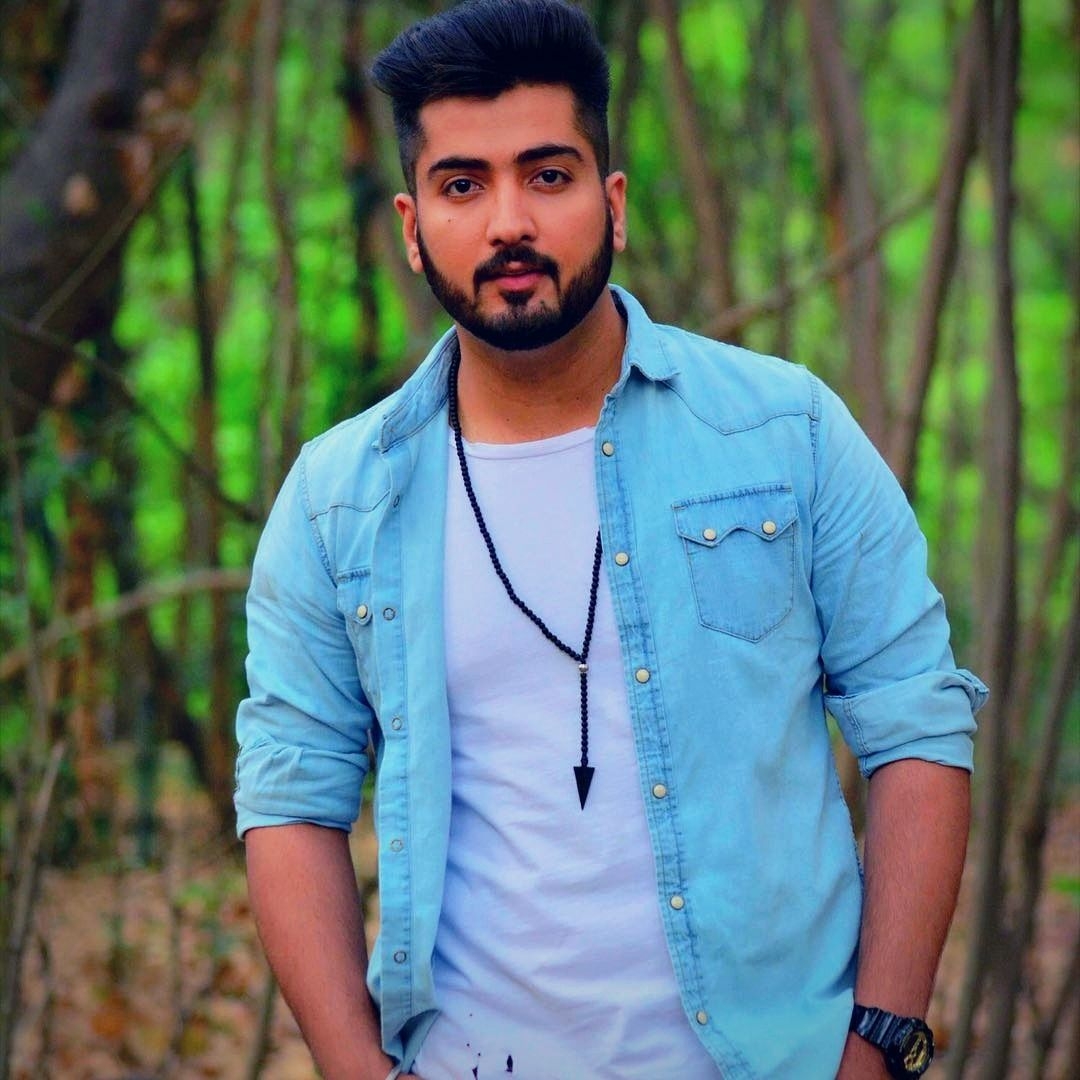 1080x1080 Jaani (Punjabi Lyricist) HD Photo Free Download, Phone