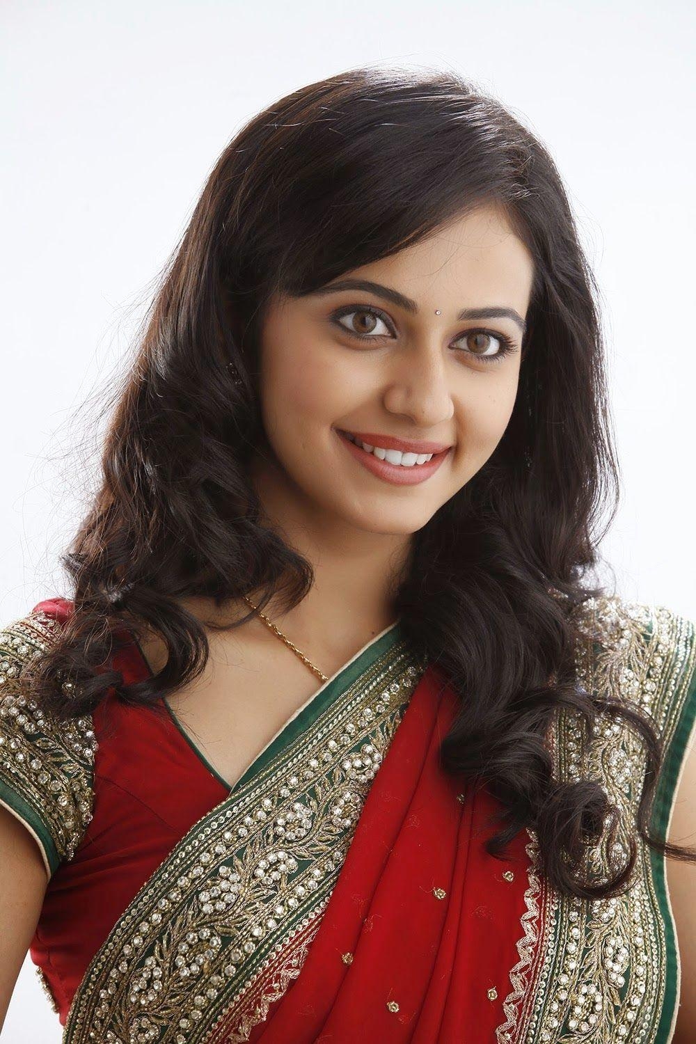 1000x1500 Rakul Preet Singh HD Wallpaper (65 Wallpaper), Phone