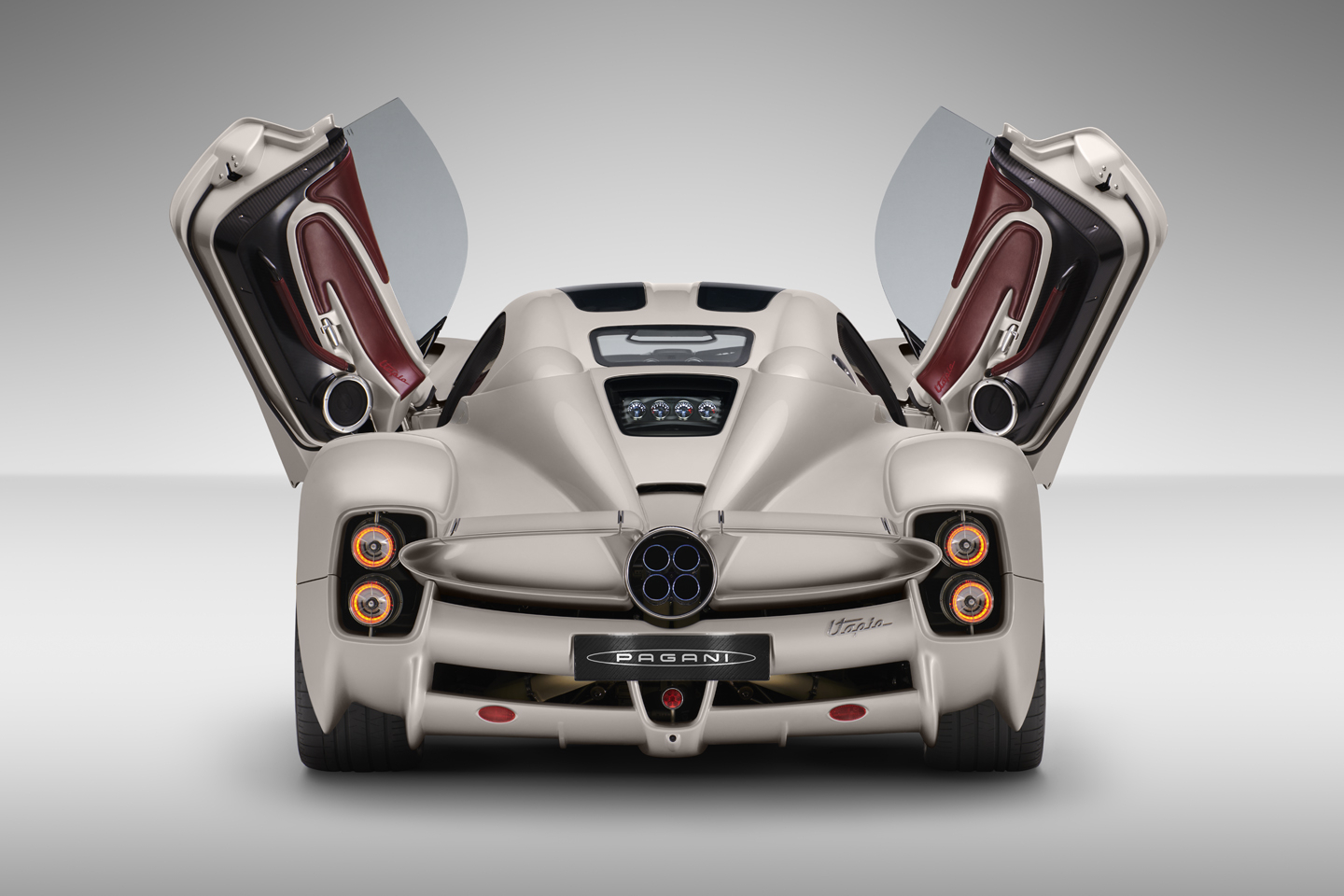 1440x960 Pagani Unveils 851hp Limited Edition Utopia, Desktop