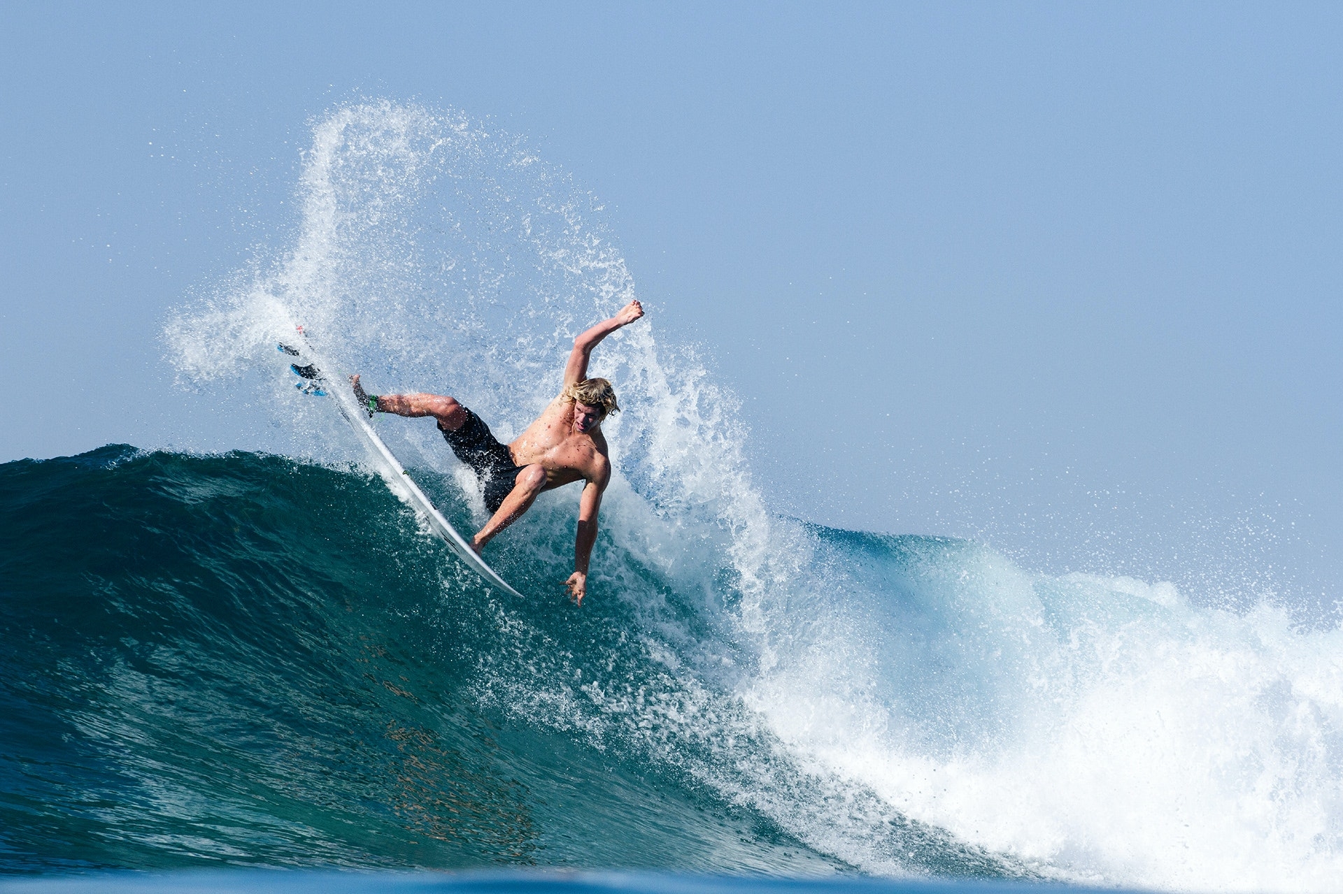 1920x1280 John John Florence & Friends: A Gallery E, Desktop