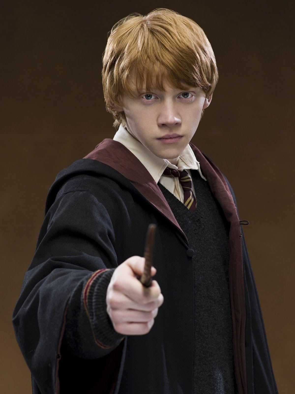 1200x1600 celebrities and fashion: Rupert Grint, Phone