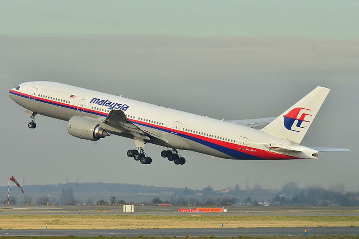 1200x800 Missing Malaysia Airlines flight sent signals for hours after it disappeared, Desktop